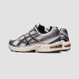 Baskets ASICS Gel-1130 pour hommes en blanc/Clay Canyon