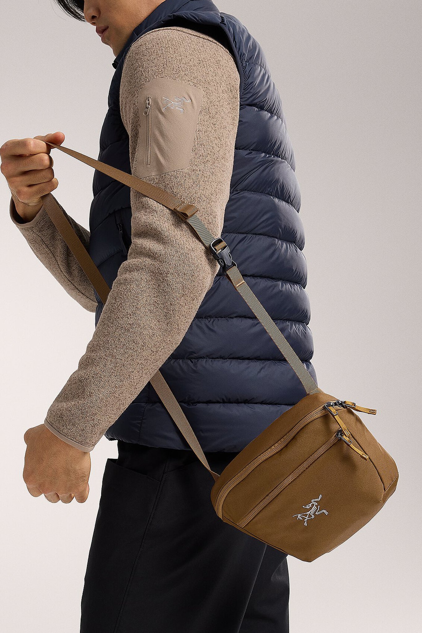 Arc'teryx Mantis 2 Waistpack in Relic