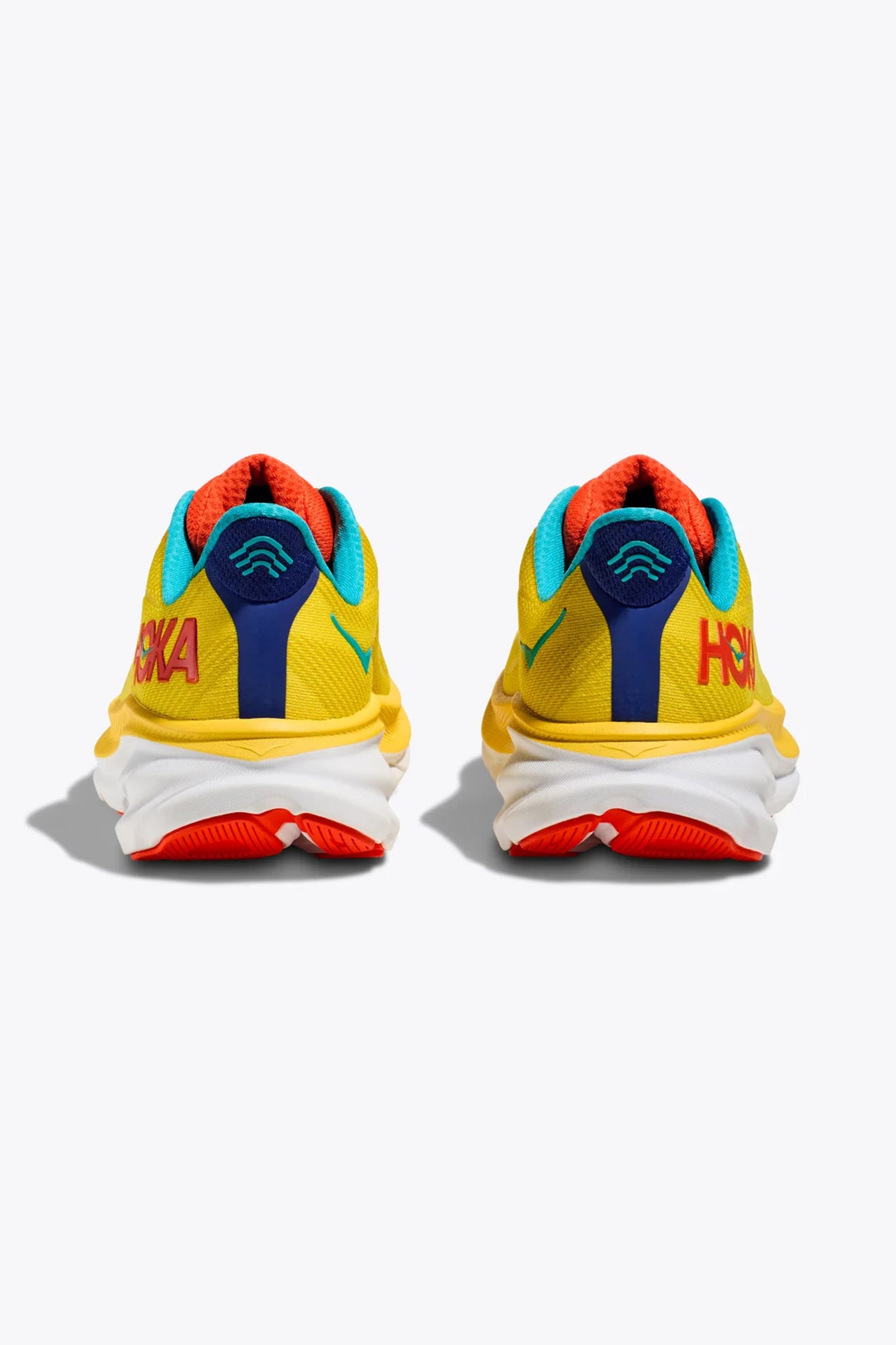 HOKA Men's Clifton 9 Sneaker in Passion Fruit/Maize