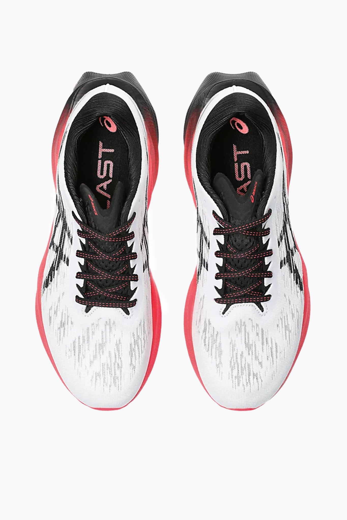 ASICS Men's Novablast 3 in White/Black