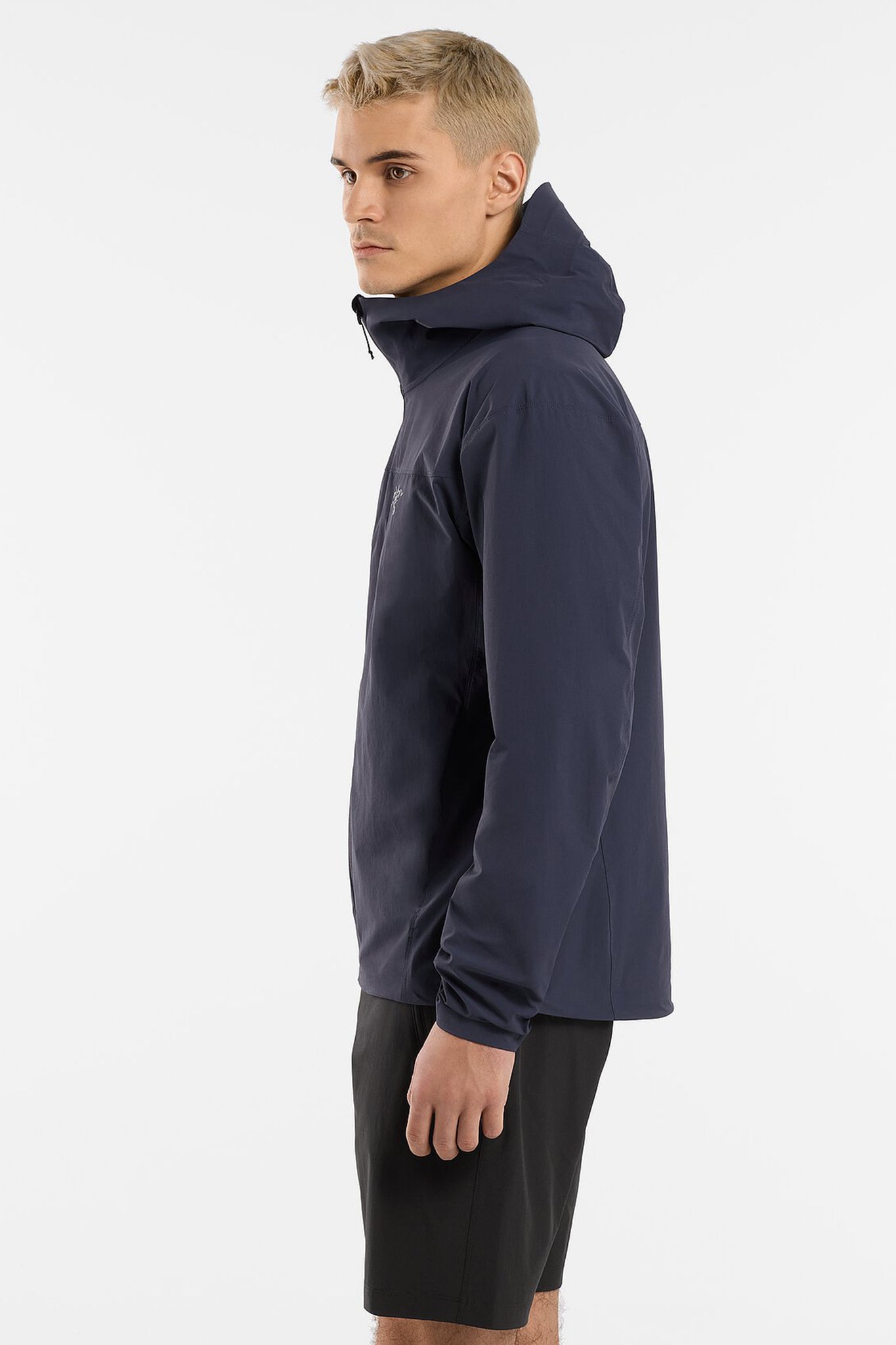 Arc'teryx Men's Gamma Lightweight Hoody in Black Sapphire