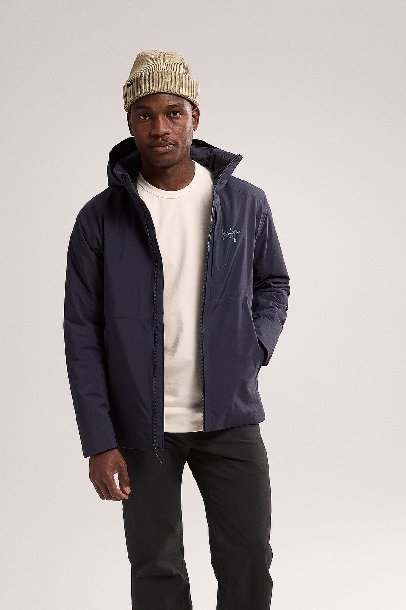 Arc'teryx Men's Ralle Insulated Jacket in Black Sapphire