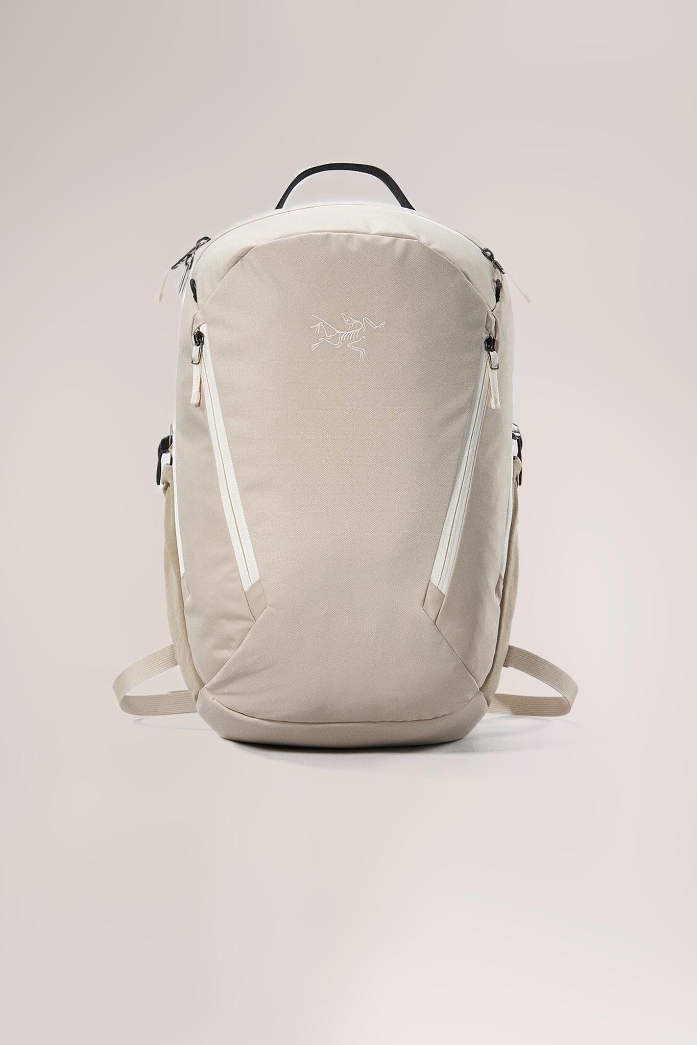 Arc'teryx Unisex Mantis 26 Backpack in Smoke Bluff