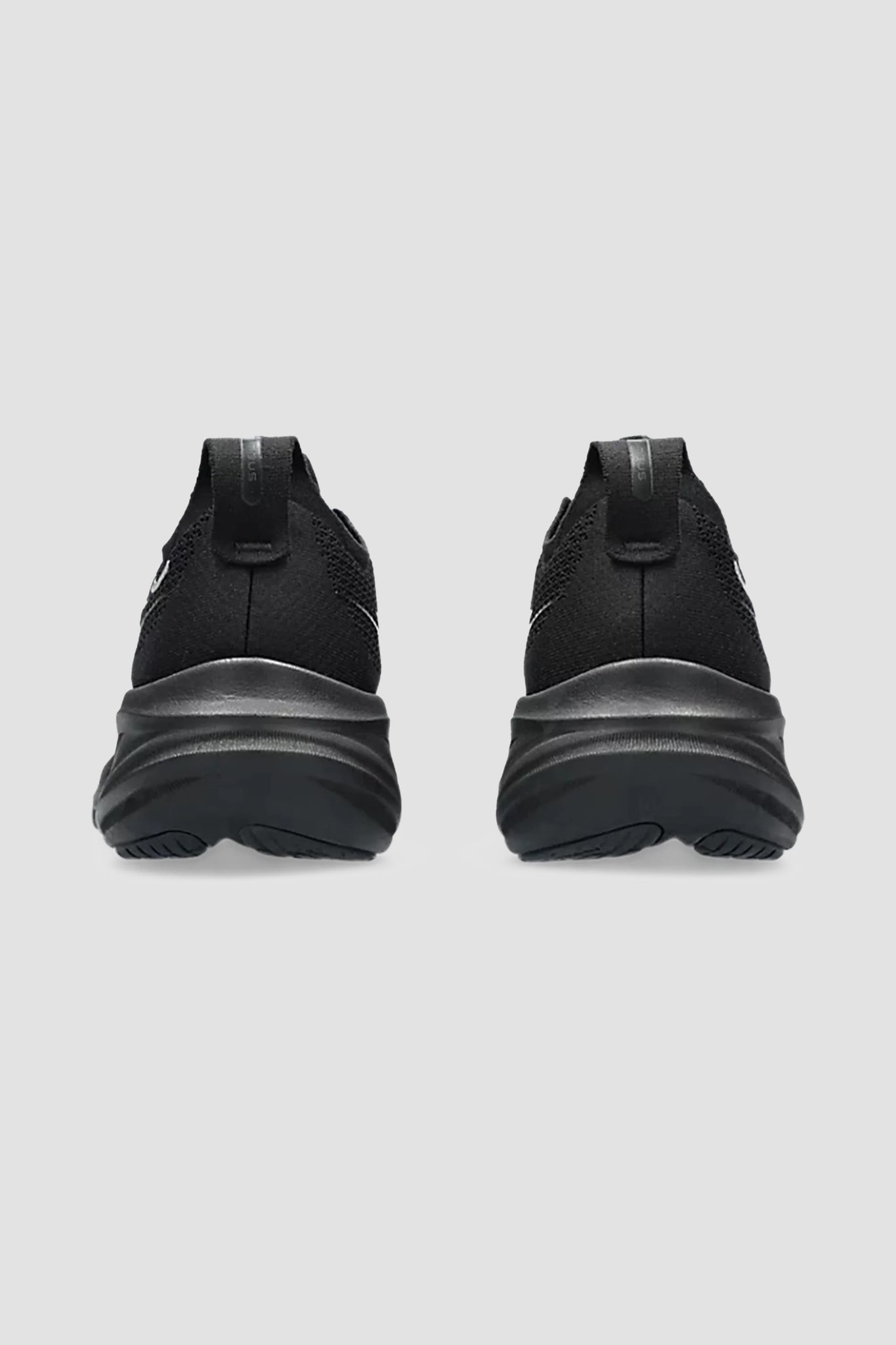 ASICS Men's Gel-Nimbus 26 Sneaker in Black/Black