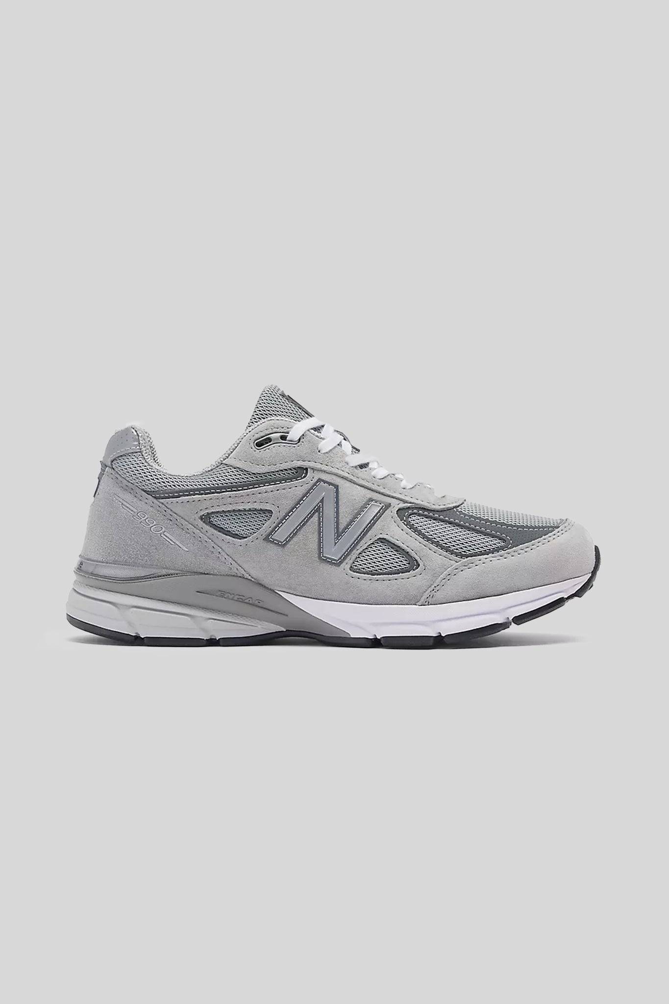 New Balance Men's Made in USA 990v4 Core Sneaker in Grey with Silver