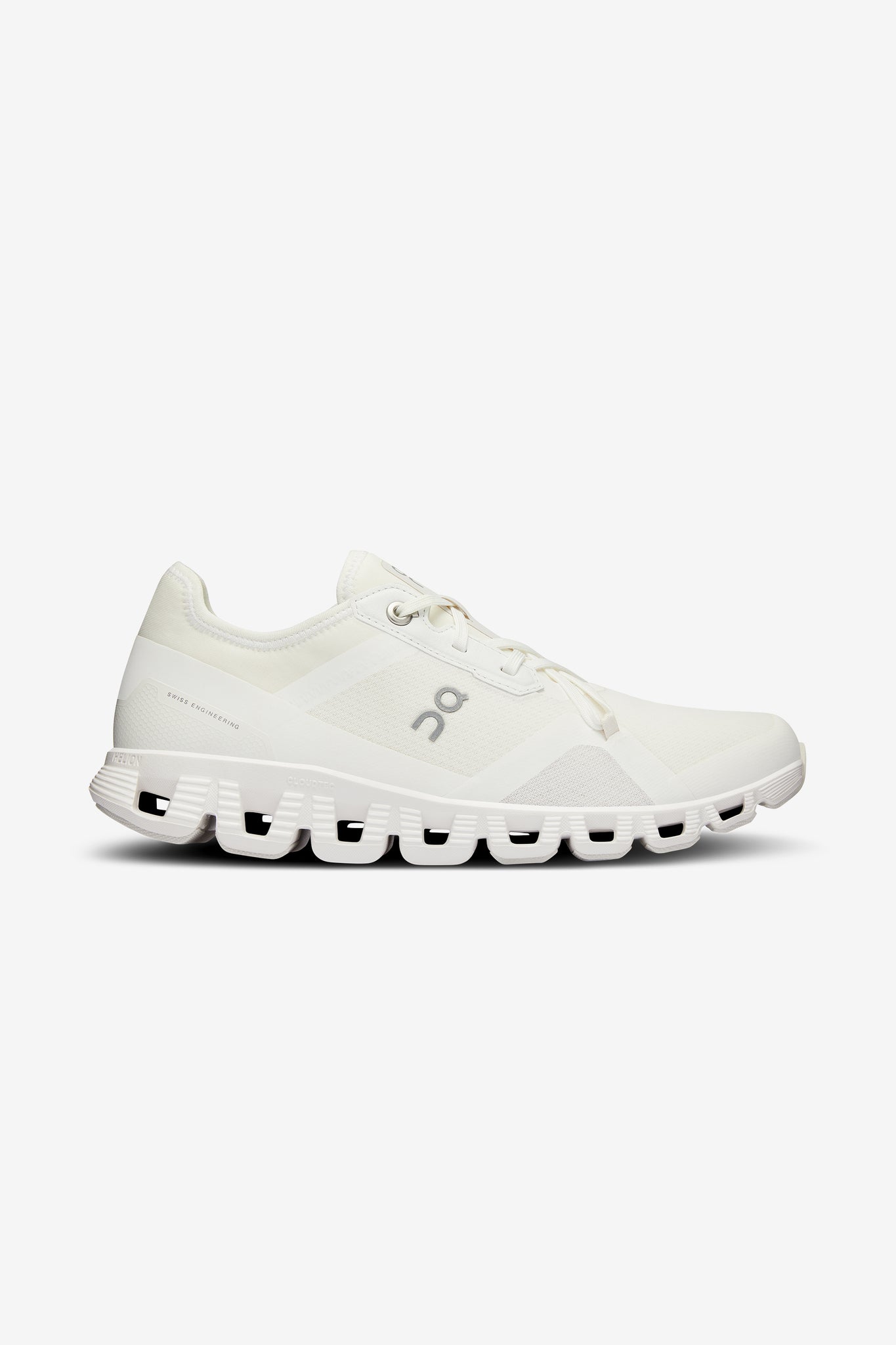 ON | Women's Cloud X 3 AD in Undyed-White/White