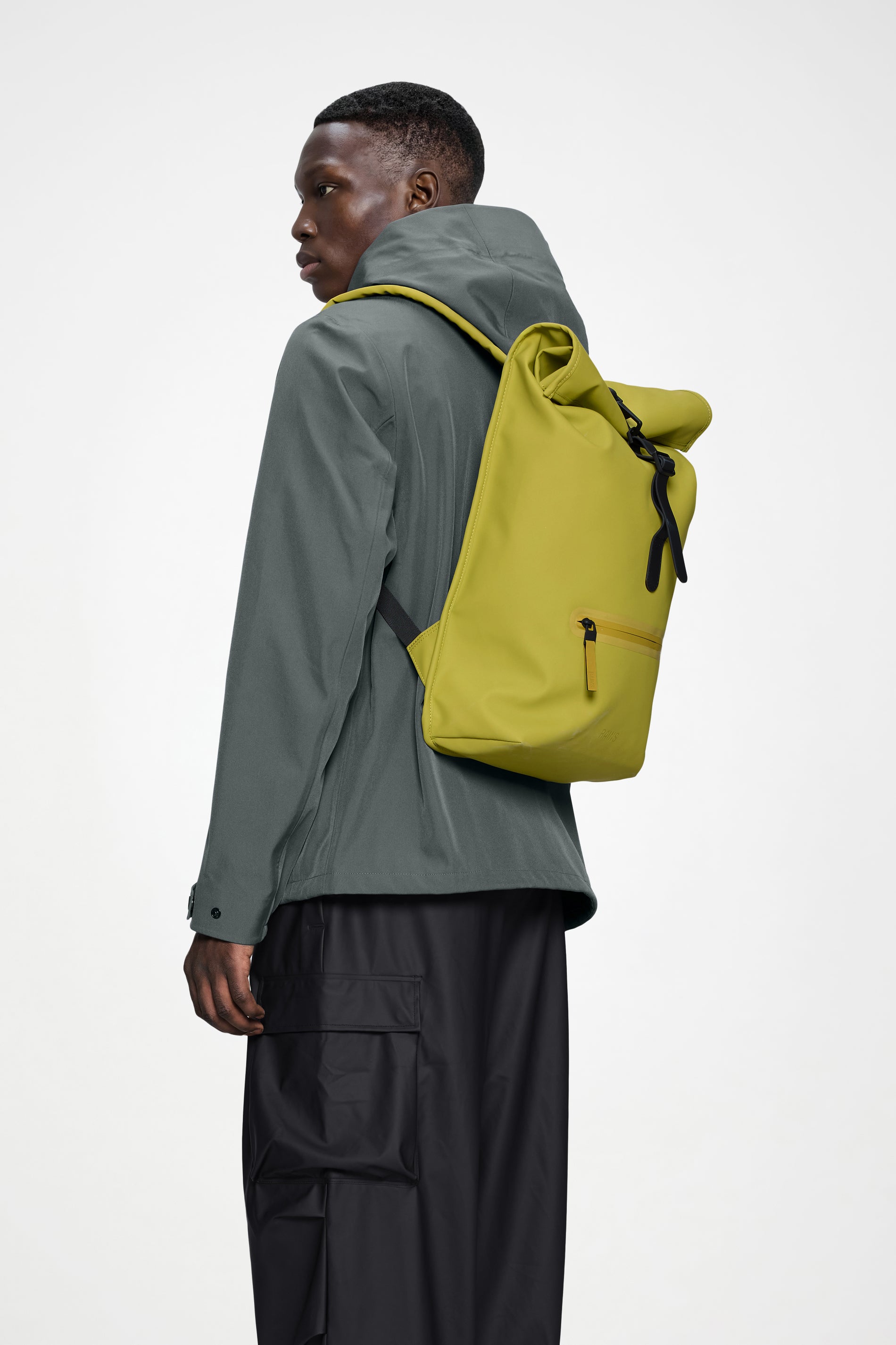 Rains Rolltop Rucksack – 198 Glow