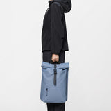 Rains Rolltop Rucksack – 172 Blue Dusk