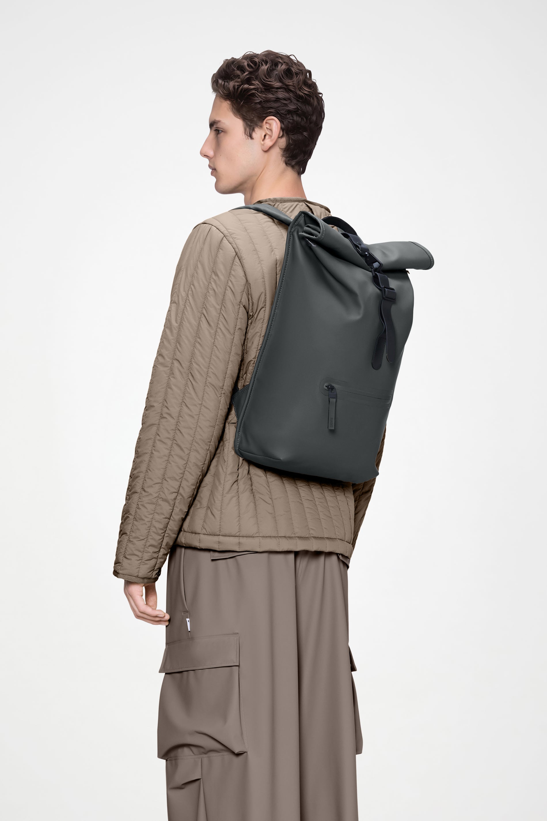 Rains Rolltop Rucksack – 153 Dark Grey