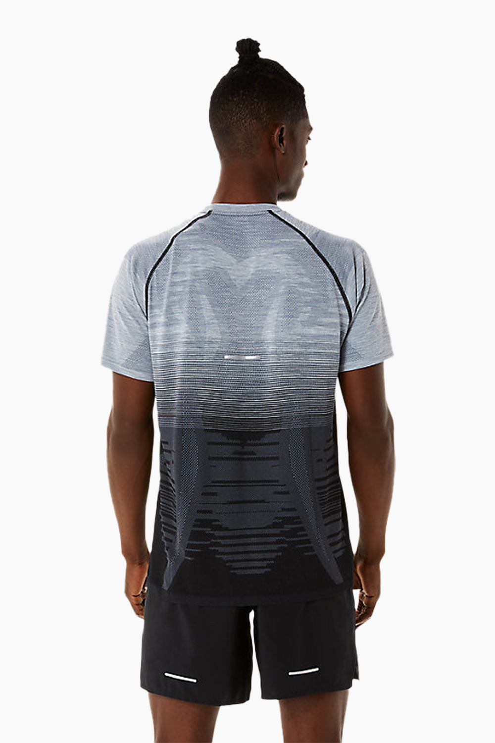 ASICS Men's Seamless SS Top in Black/Carrier Grey