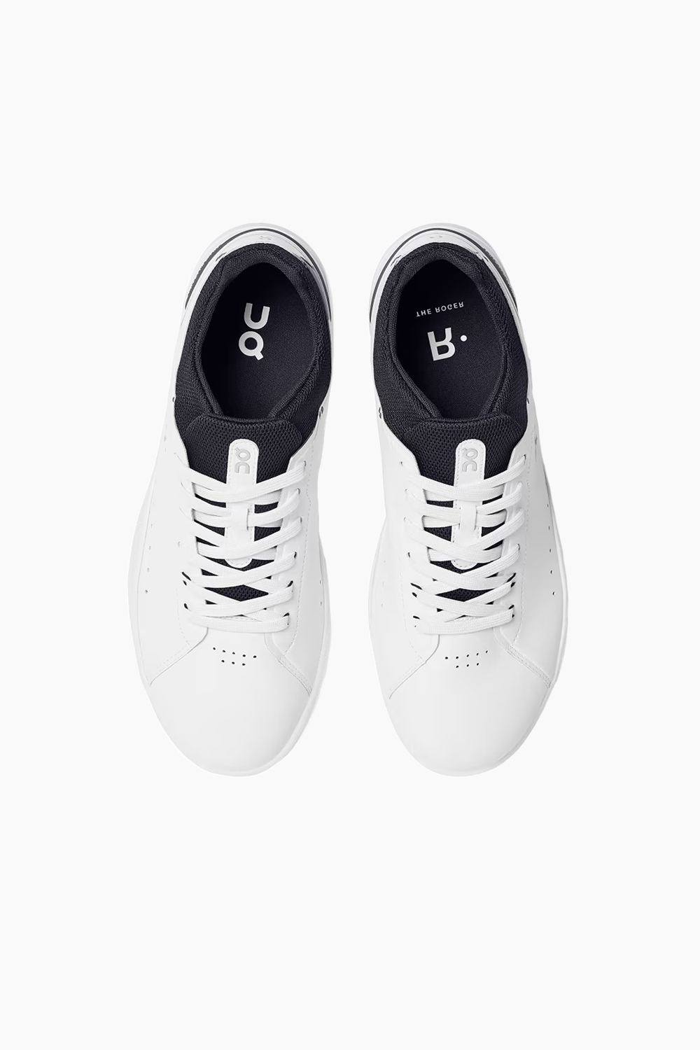ON | Men's The Roger Advantage Sneaker in White/Midnight