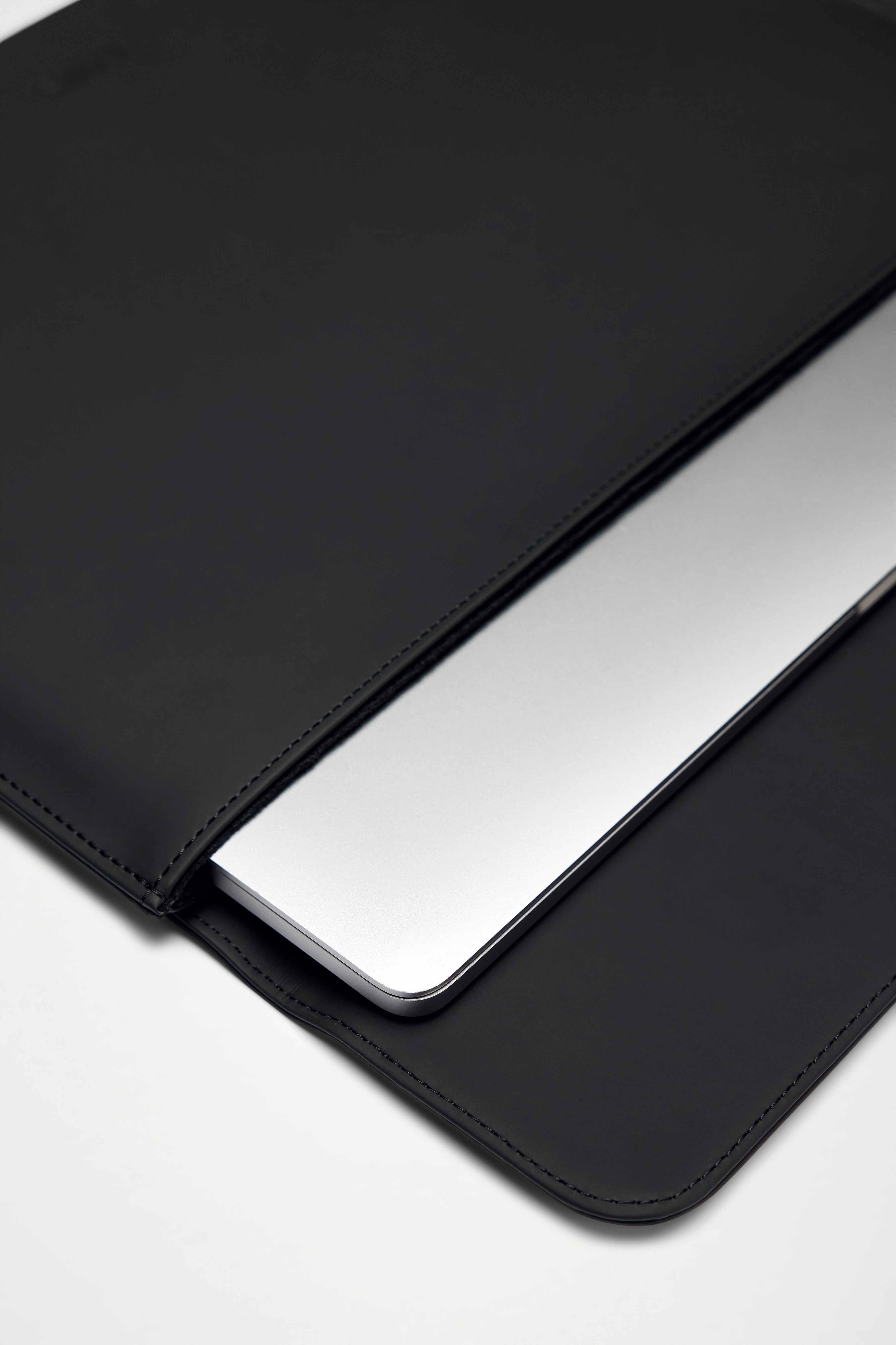 Rains Laptop Portfolio 15"/16" – 01 Black
