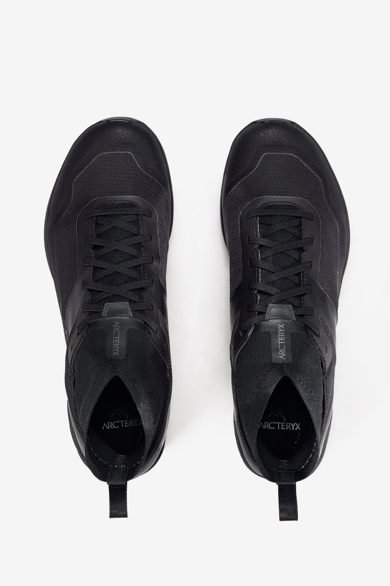 Arc'teryx Unisex Vertex GTX Shoe in Black/Black