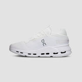 ON Women's Cloudnova 2