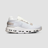 ON Women's Cloudnova 2