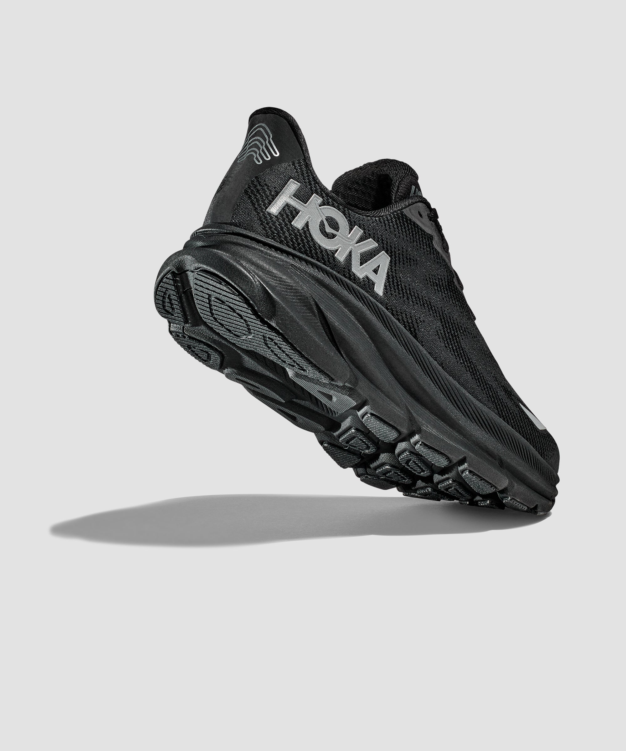 HOKA Women's Clifton 9 GTX in Black/Black