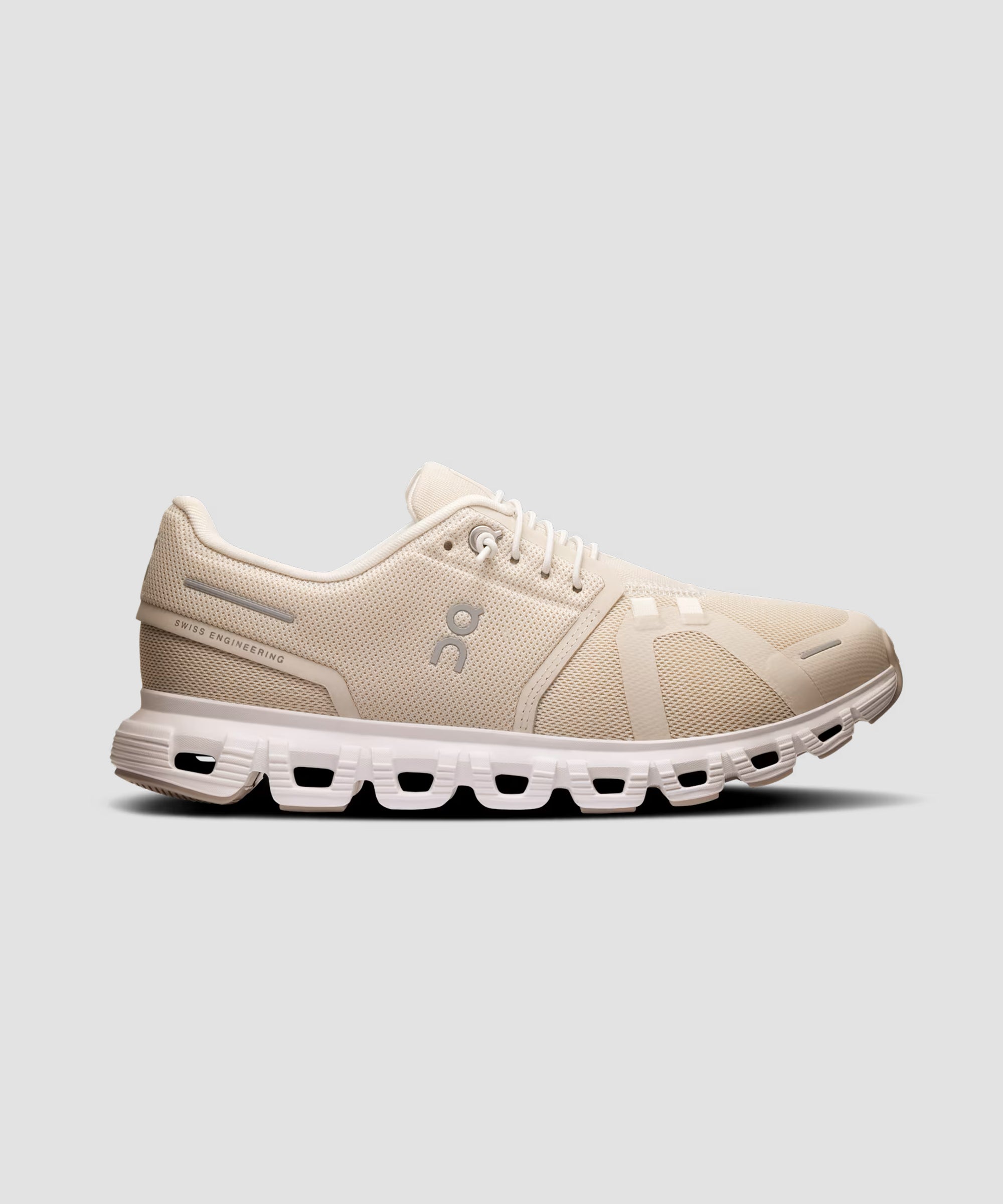 ON Women's Cloud 6 – Pearl/White