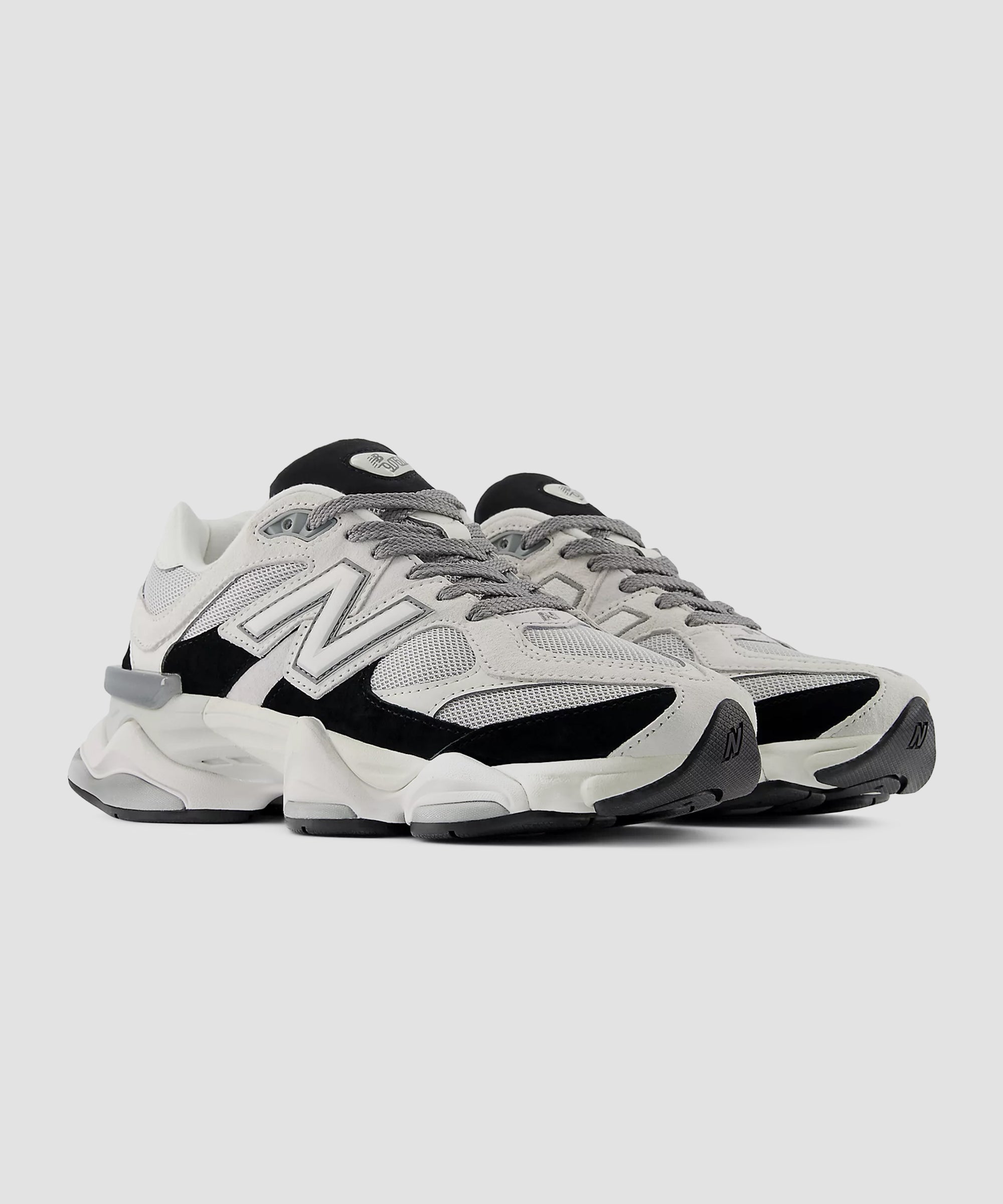 New Balance Unisex 9060 Sneaker in Black with Reflection