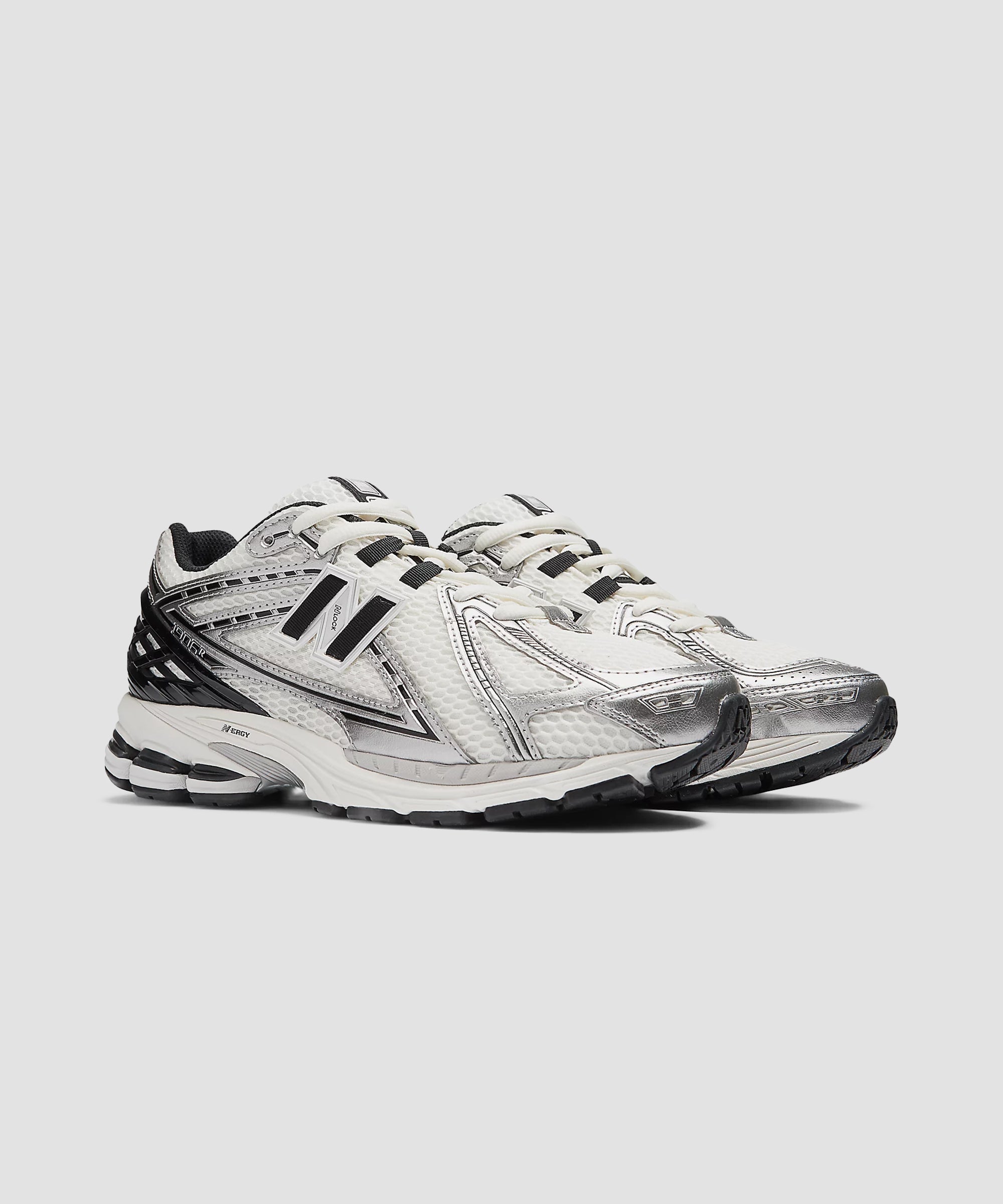 New Balance Men's 1906 Shoe in Silver Black