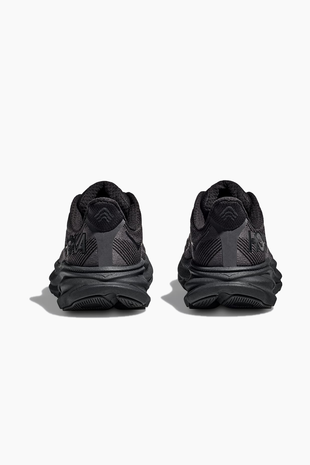 Hoka Men's Clifton 9 Sneaker in Black/Black