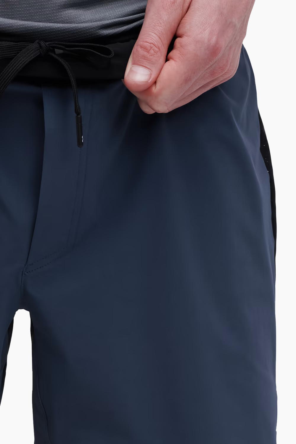 ON | Men's 5" Lightweight Shorts in Denim/Black