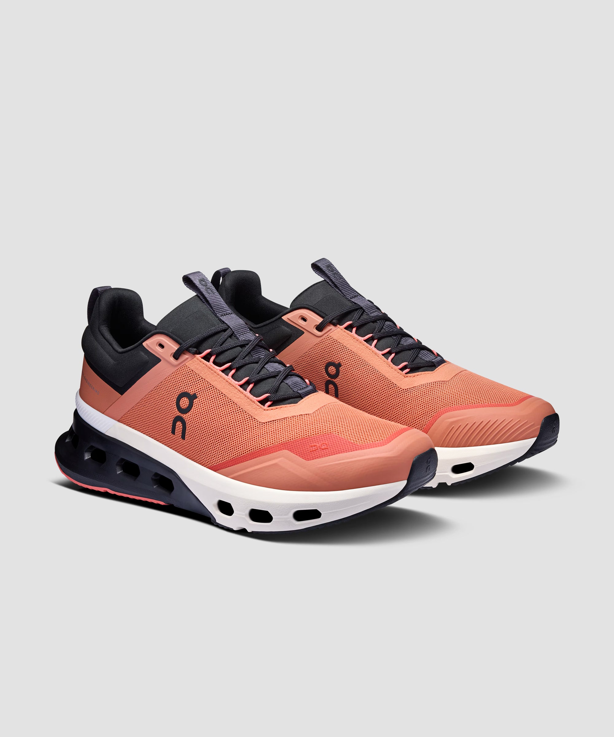 ON Cloudnova X pour hommes en Canyon/Saumon
