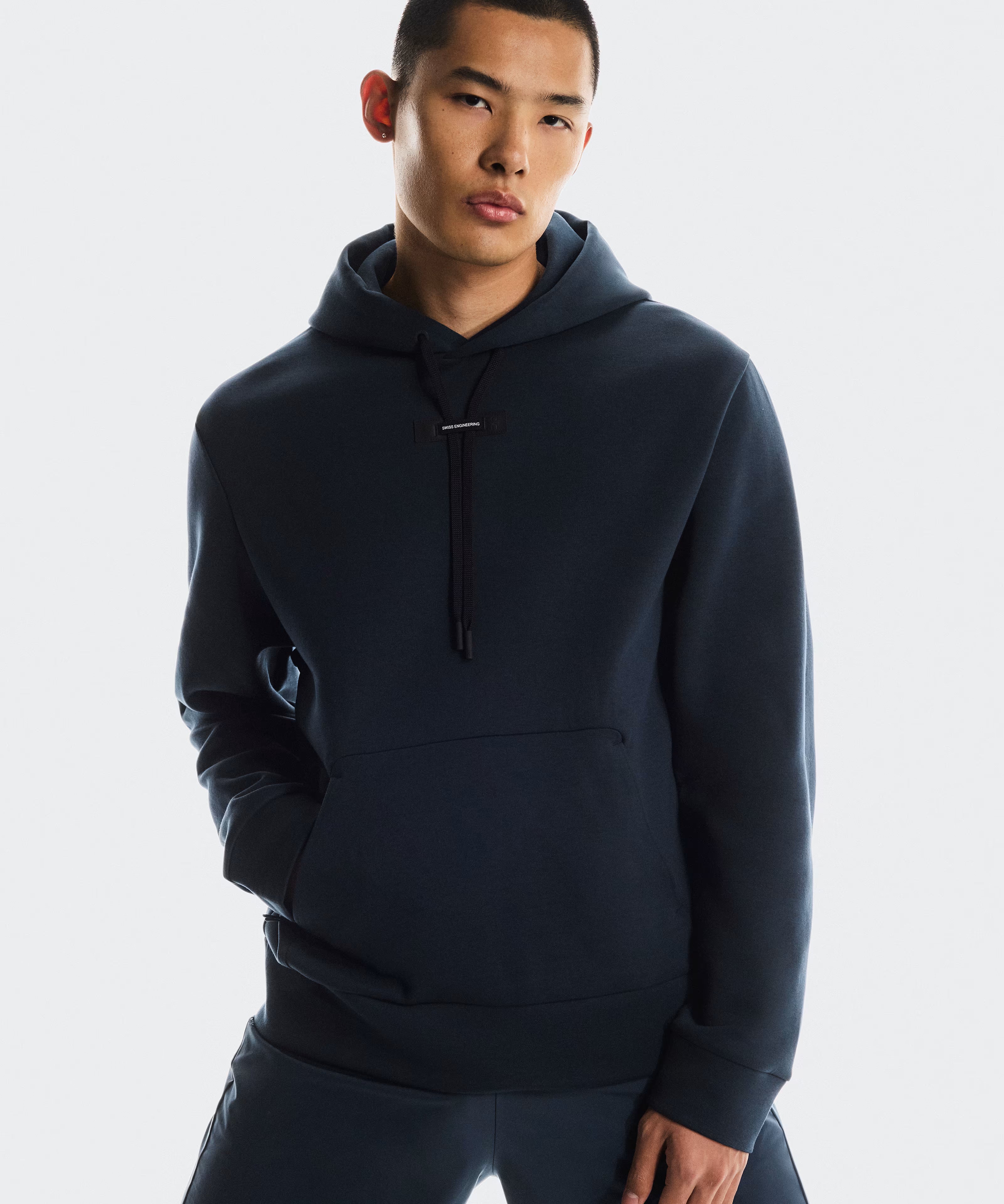 ON Focus Tech Hoodie M