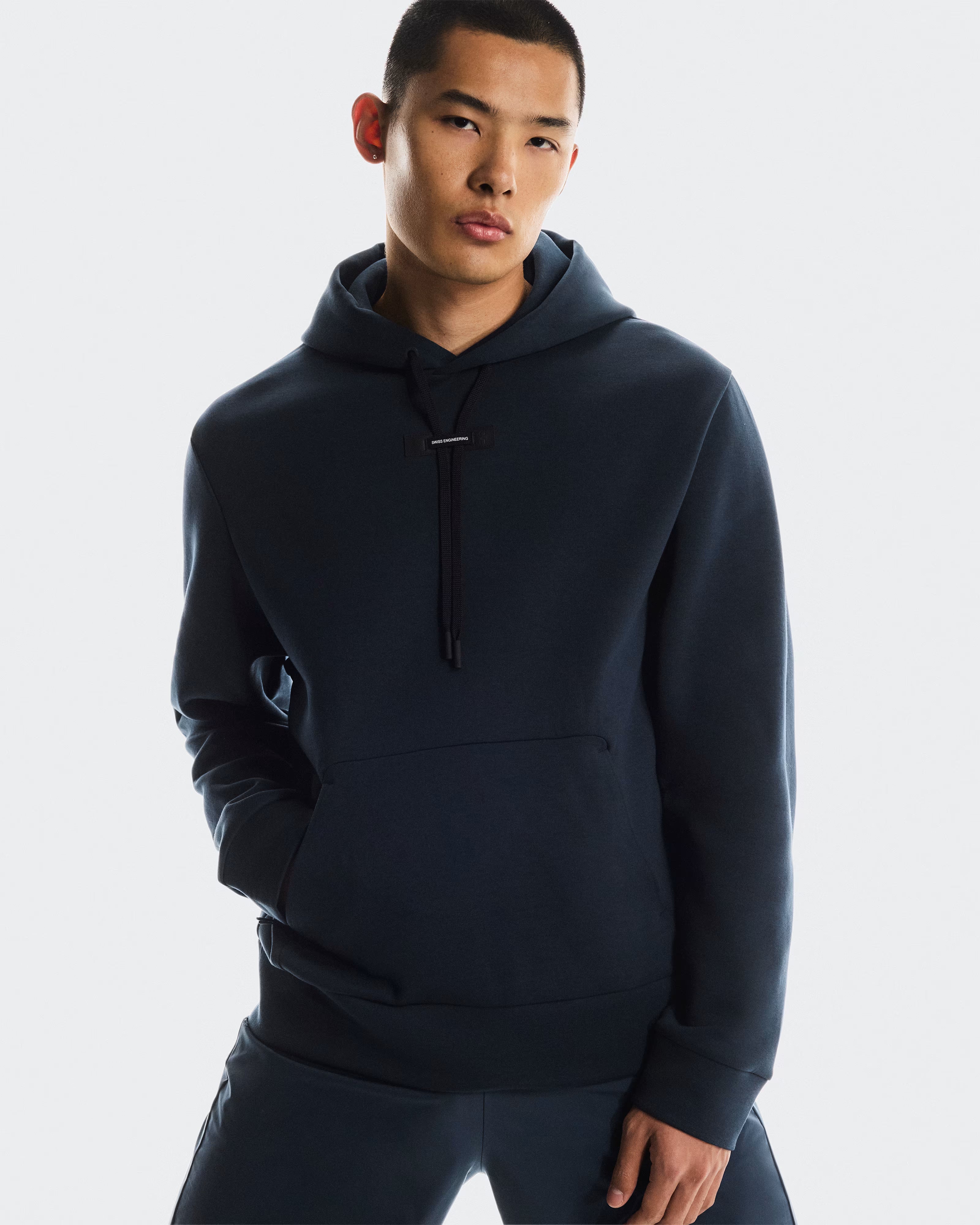 ON Focus Tech Hoodie M