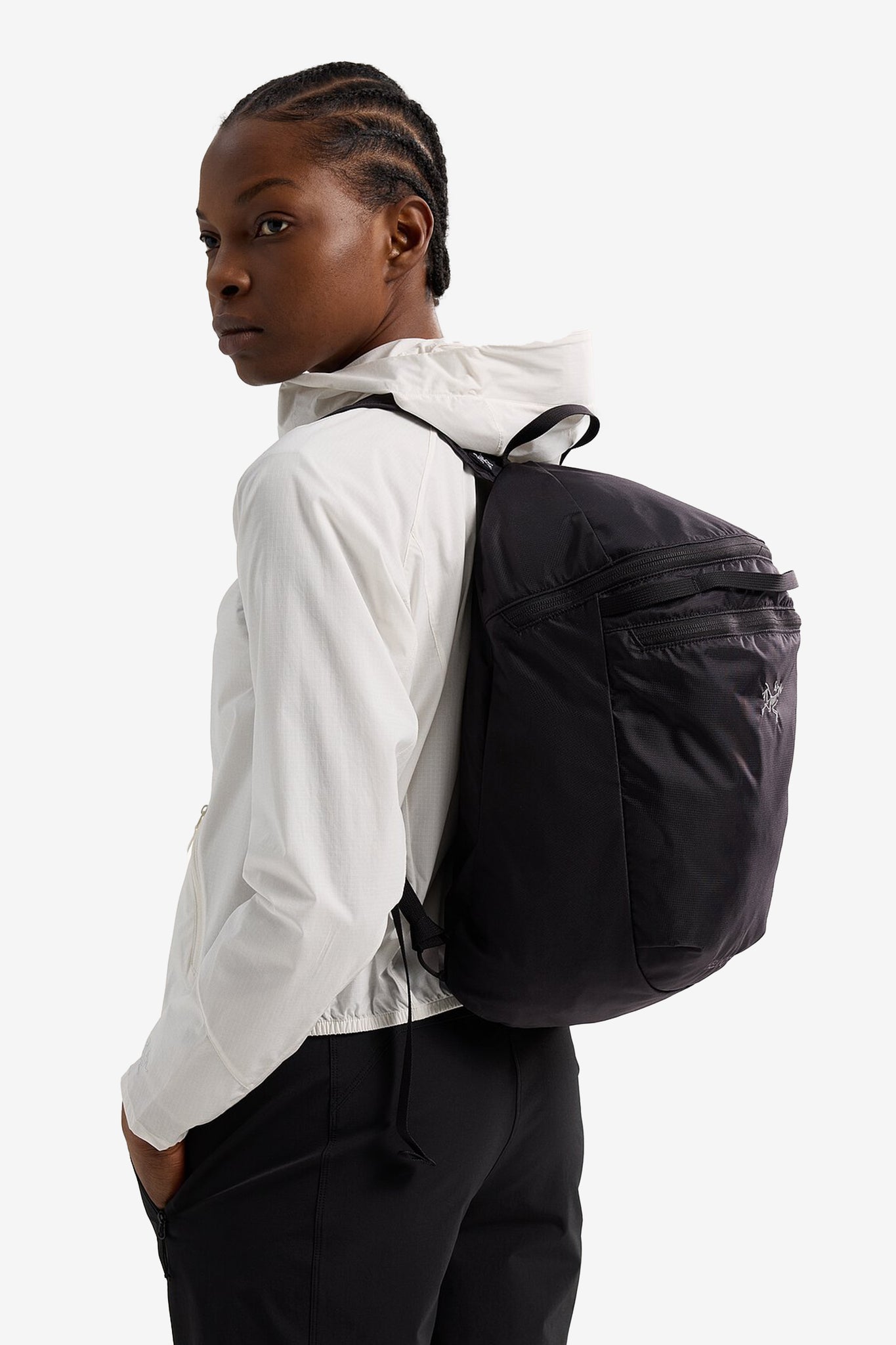 Arc'teryx Unisex Heliad 15L Backpack in Black