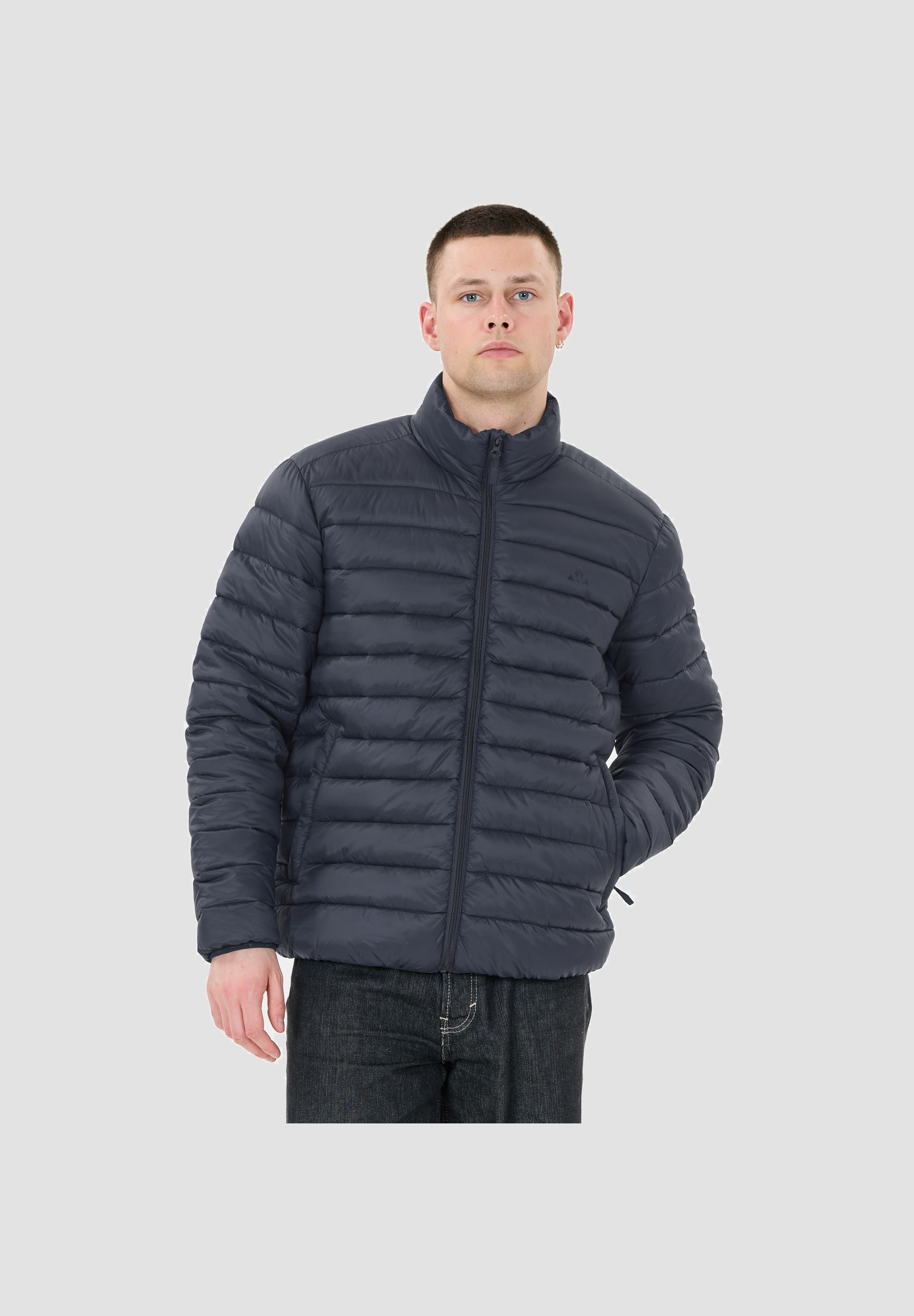 Arubi M Light Puffer Jacket