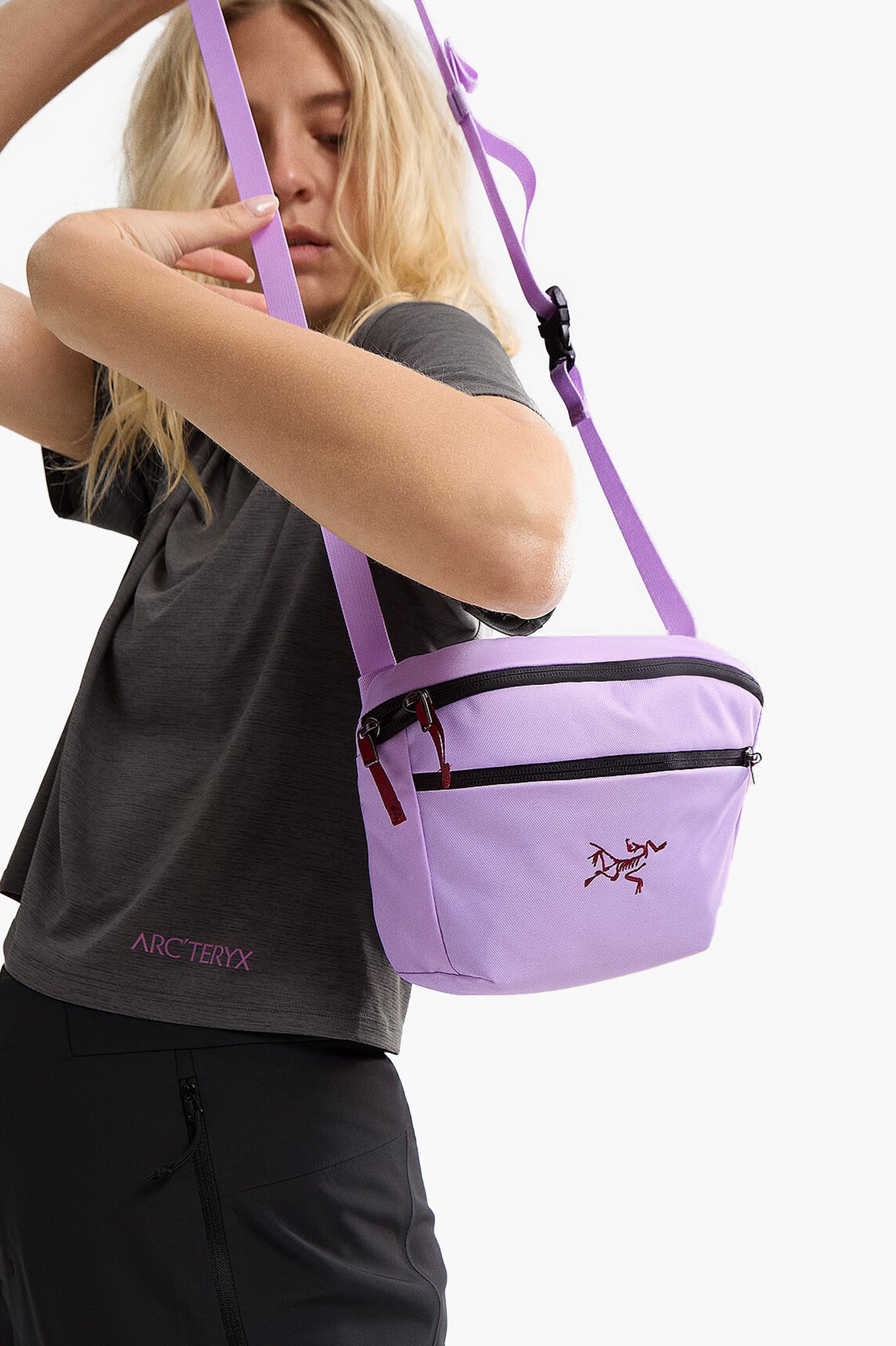 Arc'teryx Mantis 2 Waistpack in Storm Glow