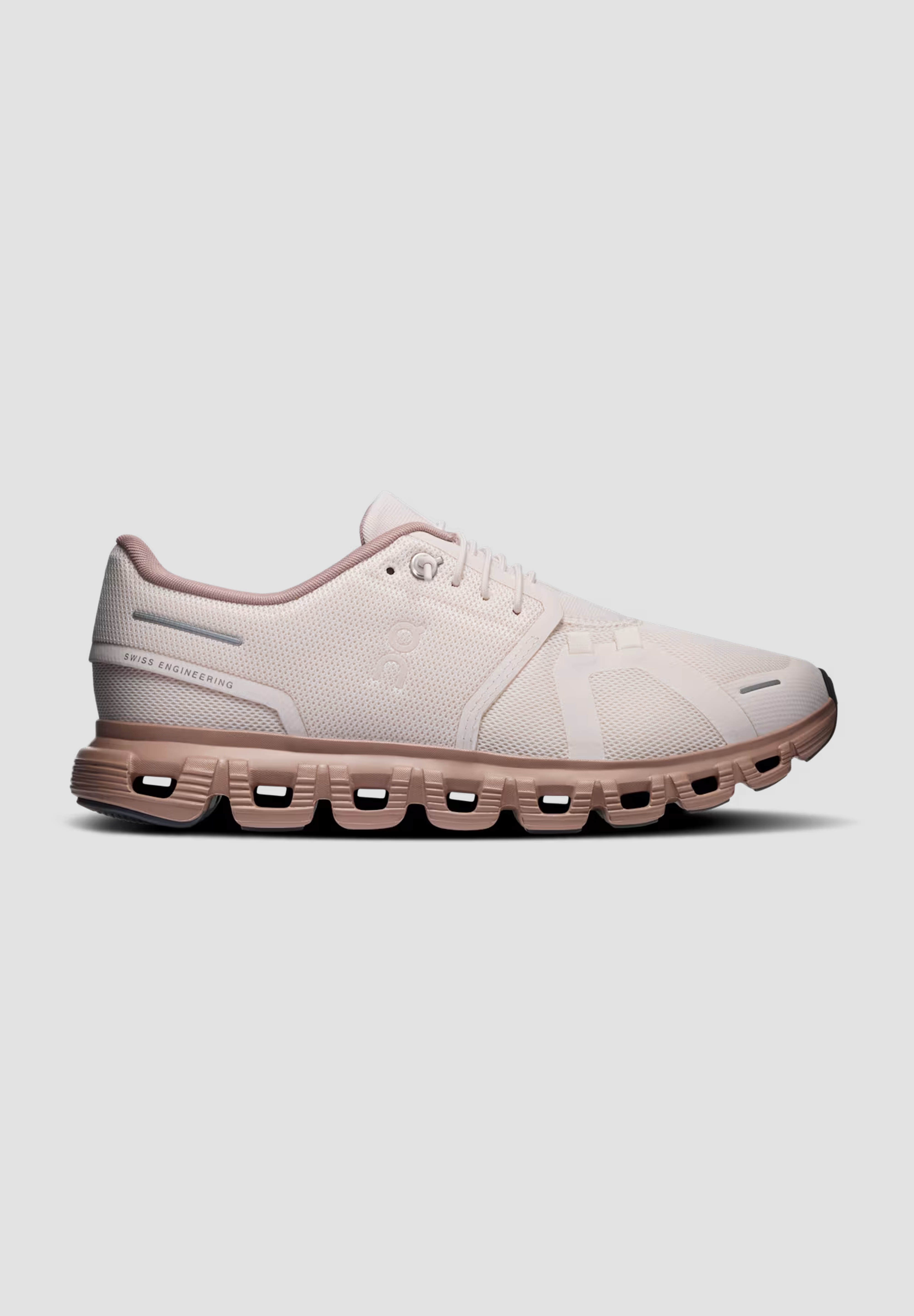 ON Women's Cloud 6