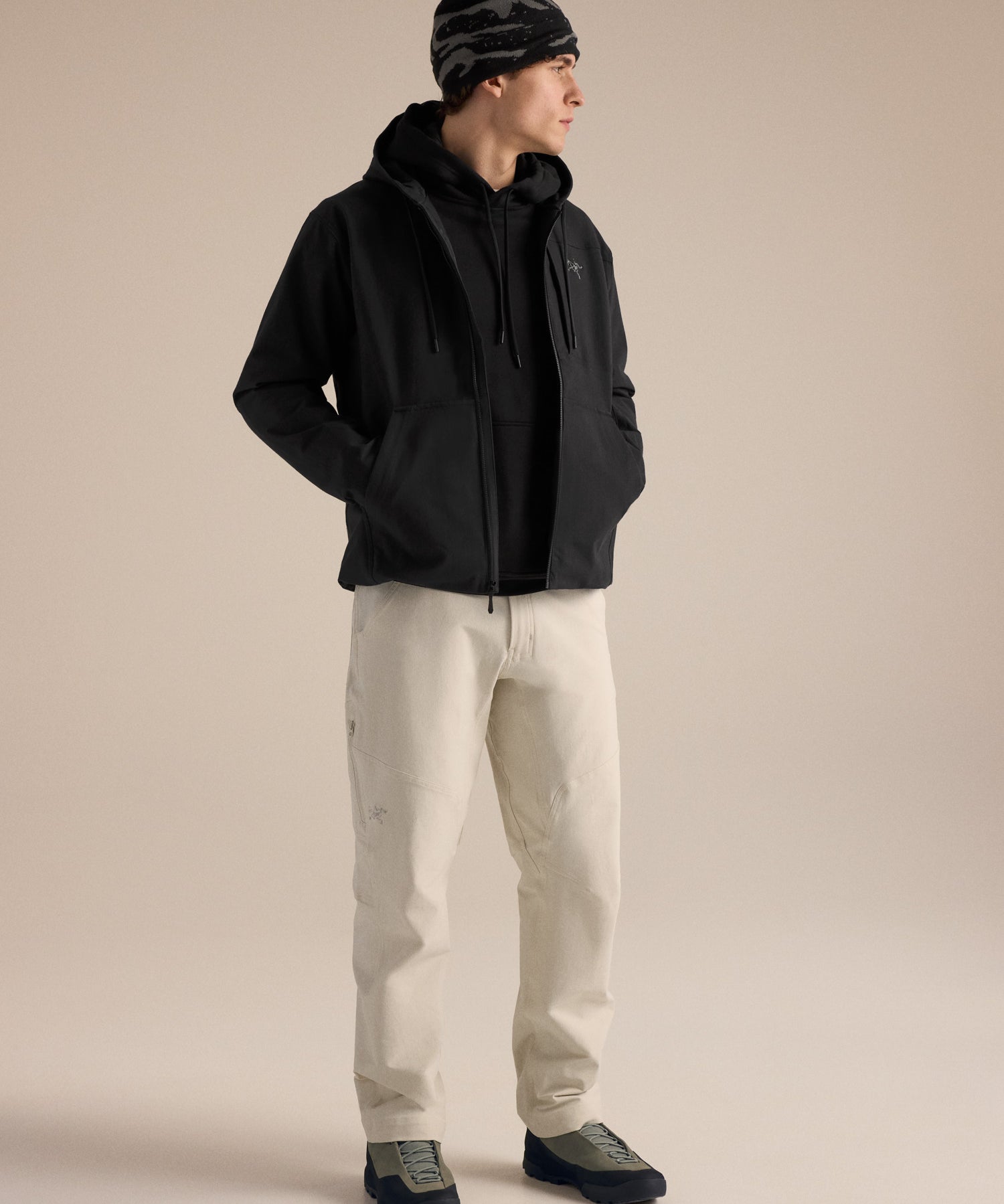Cronin AR Hoody - Black