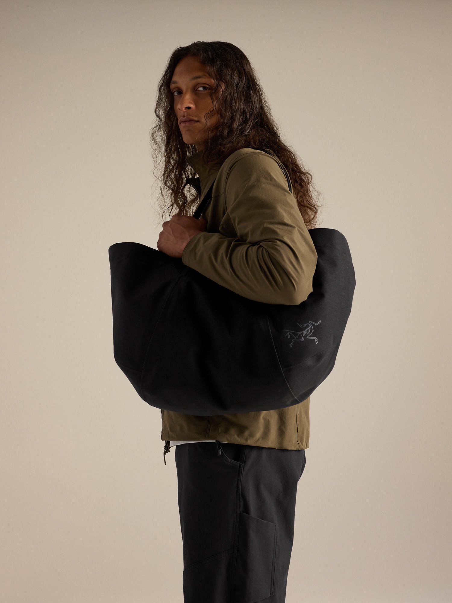 Carrier 35 Weekender - Black