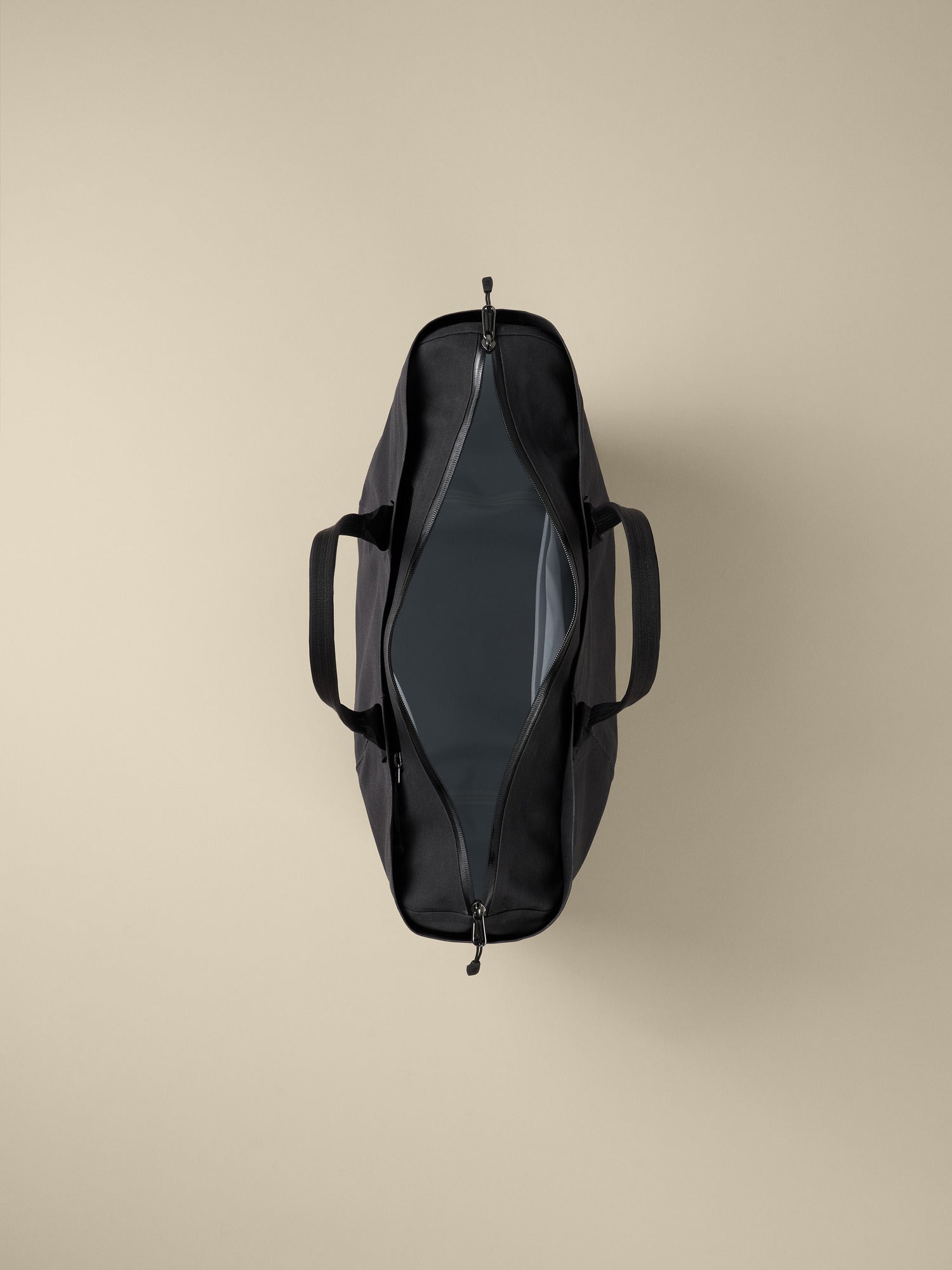 Carrier 35 Weekender - Black