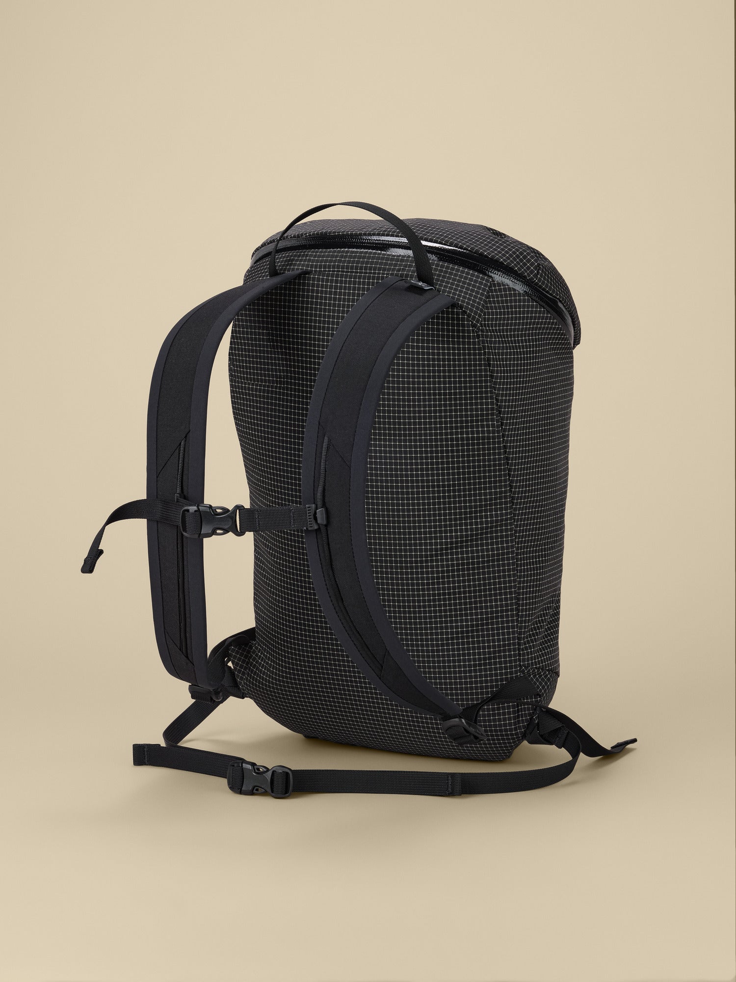 Konseal 15 Backpack - Black