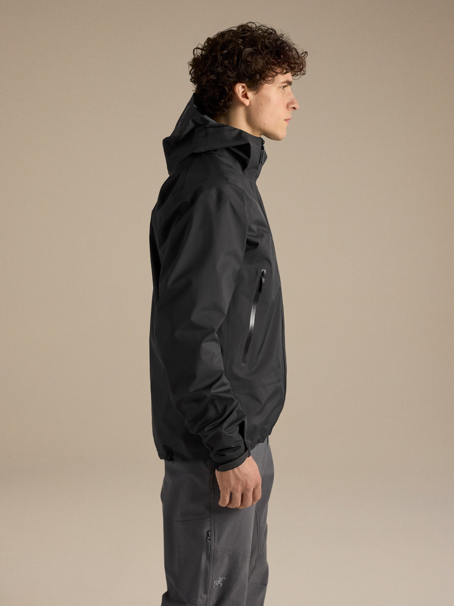 Beta Jacket - Black