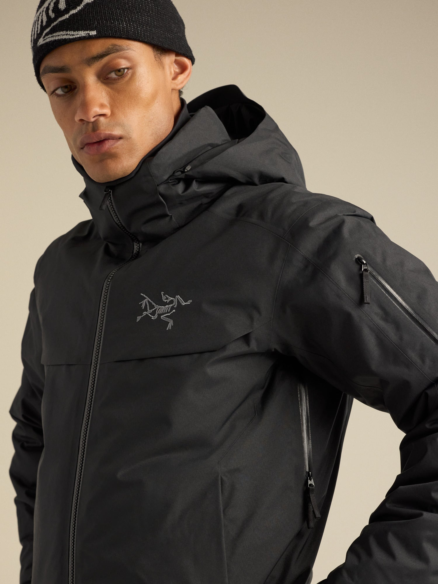 Macai Down Jacket - Black