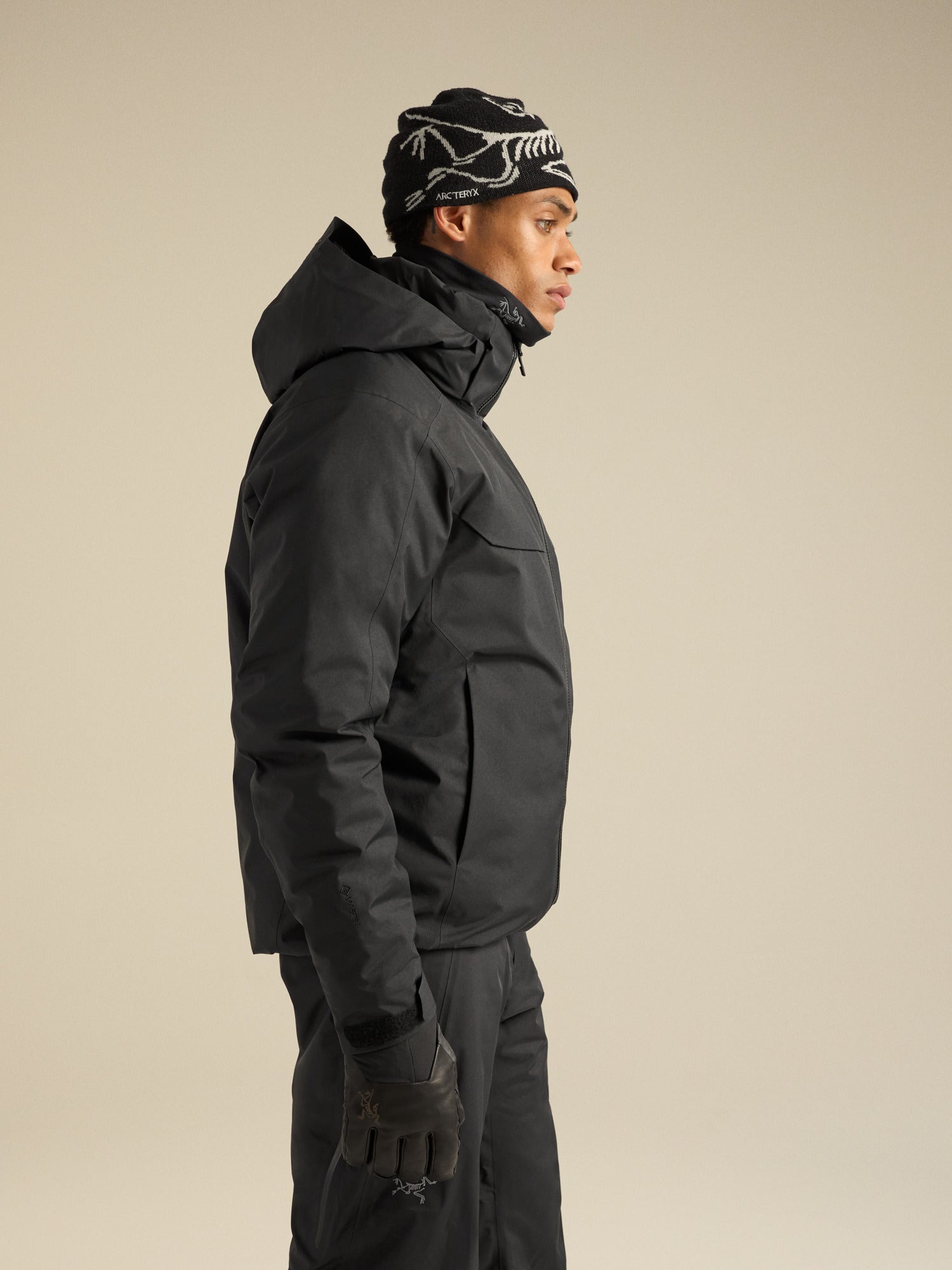 Macai Down Jacket - Black