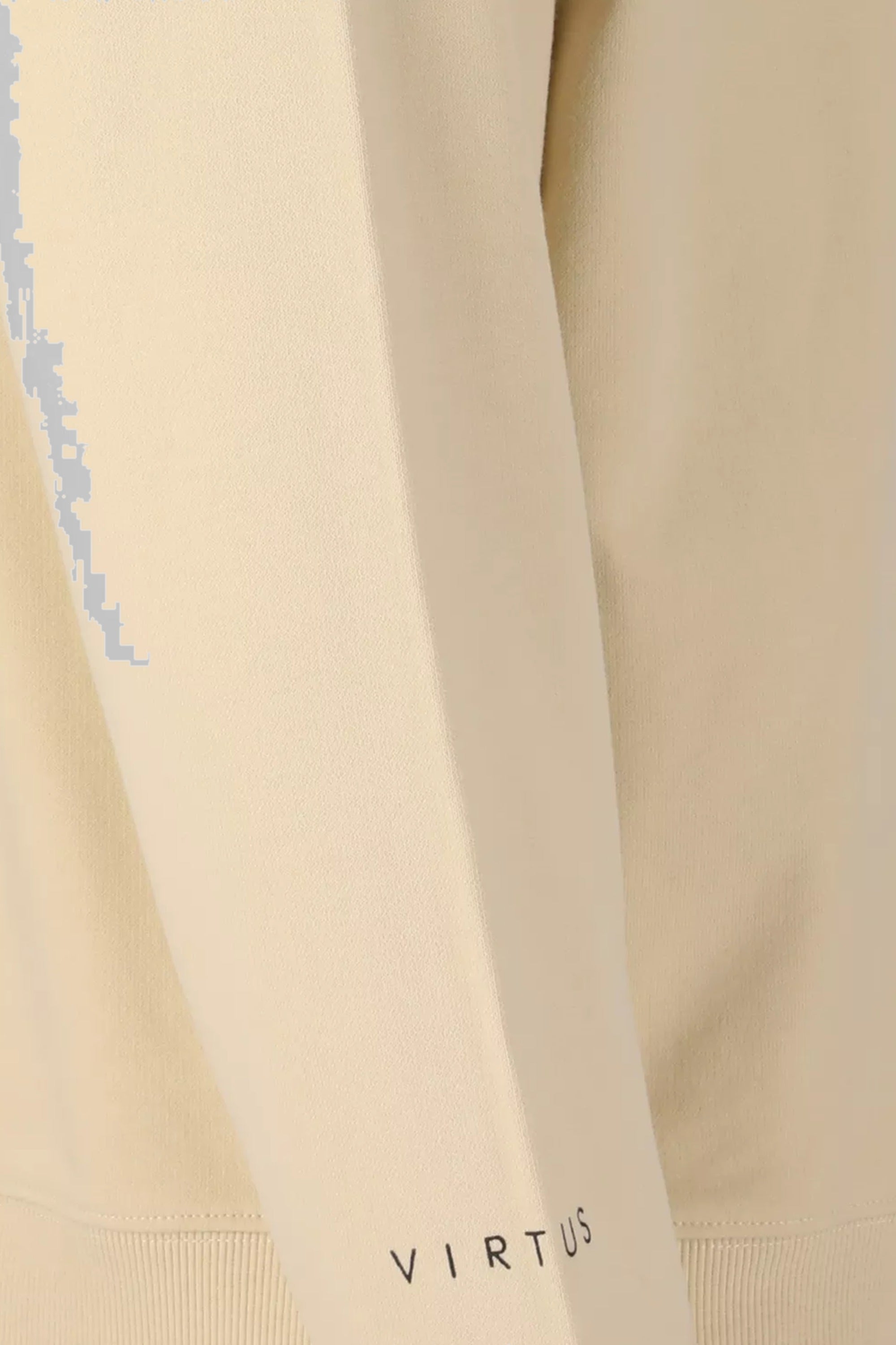 Virtus Men's Idan Crew Neck detail