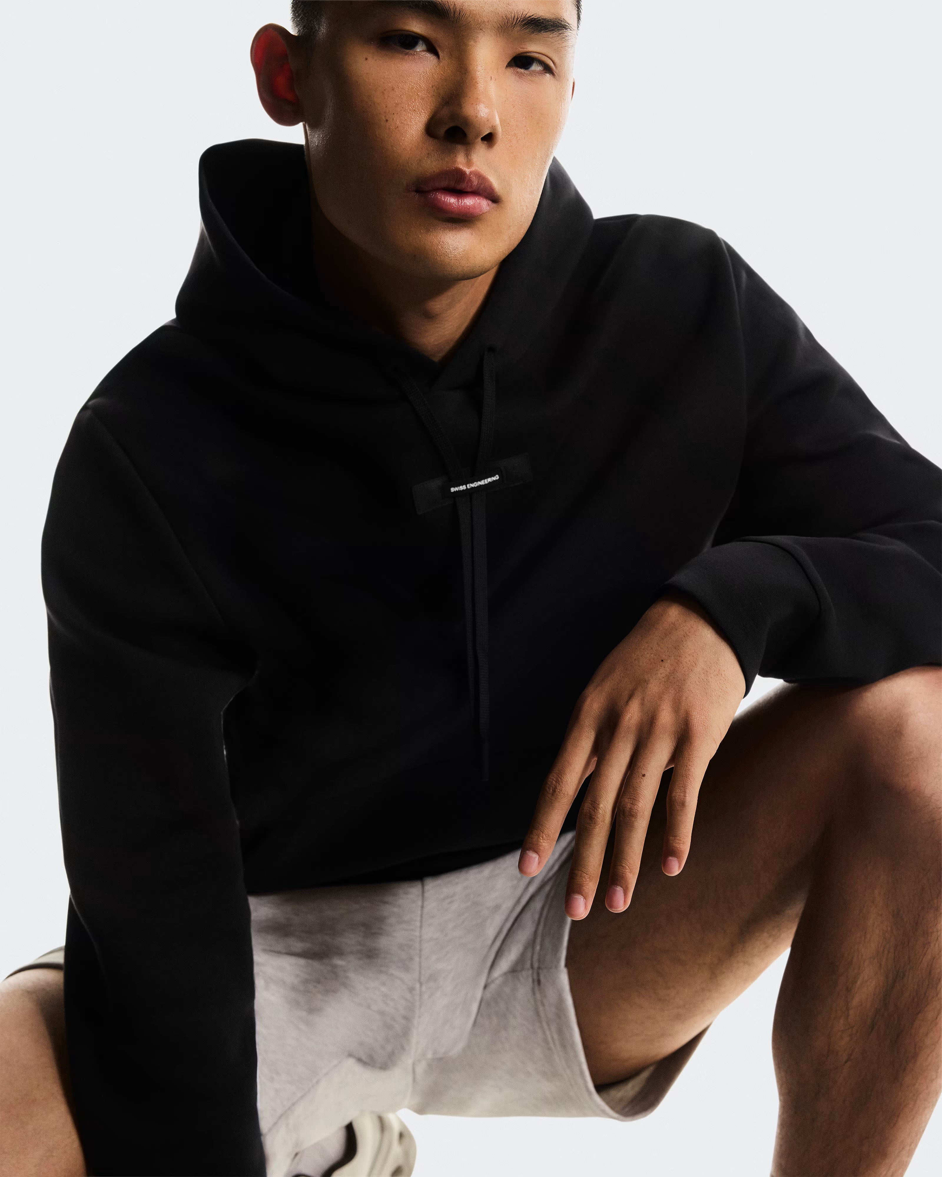 ON Focus Tech Hoodie M