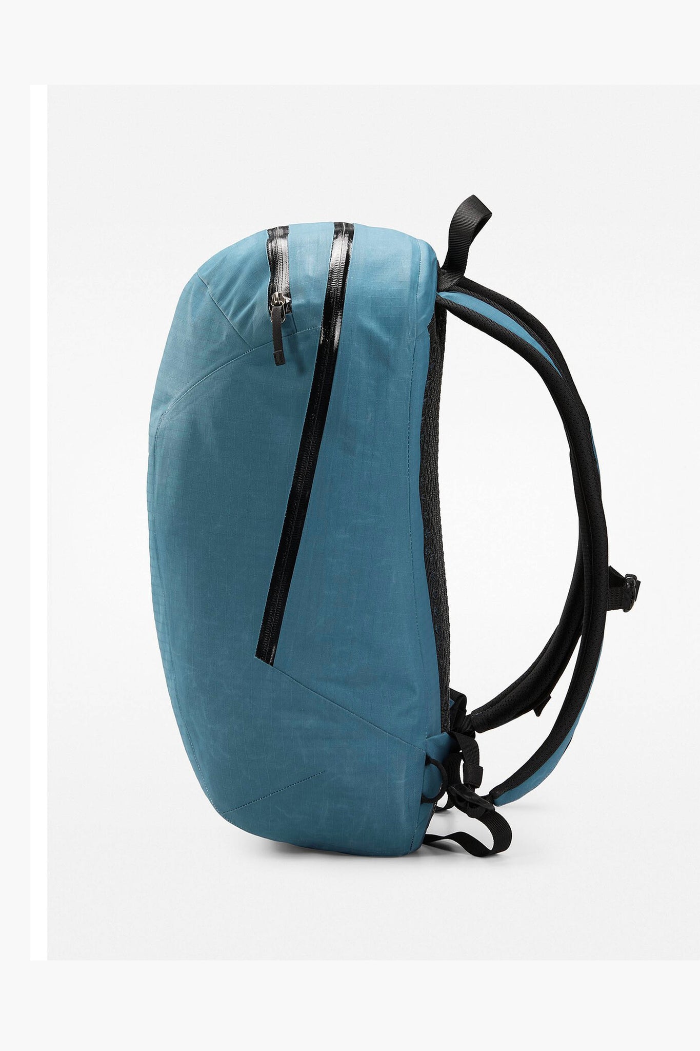Arc'teryx Unisex Granville 16 Backpack in Serene