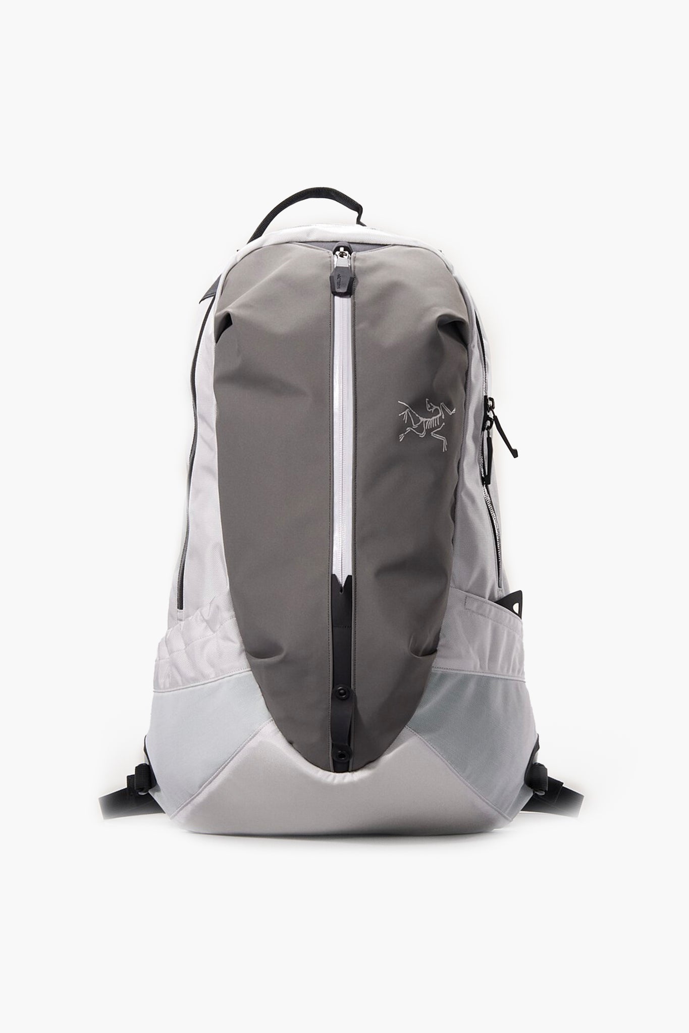 Arc'teryx Arro 22 Backpack in Atmos