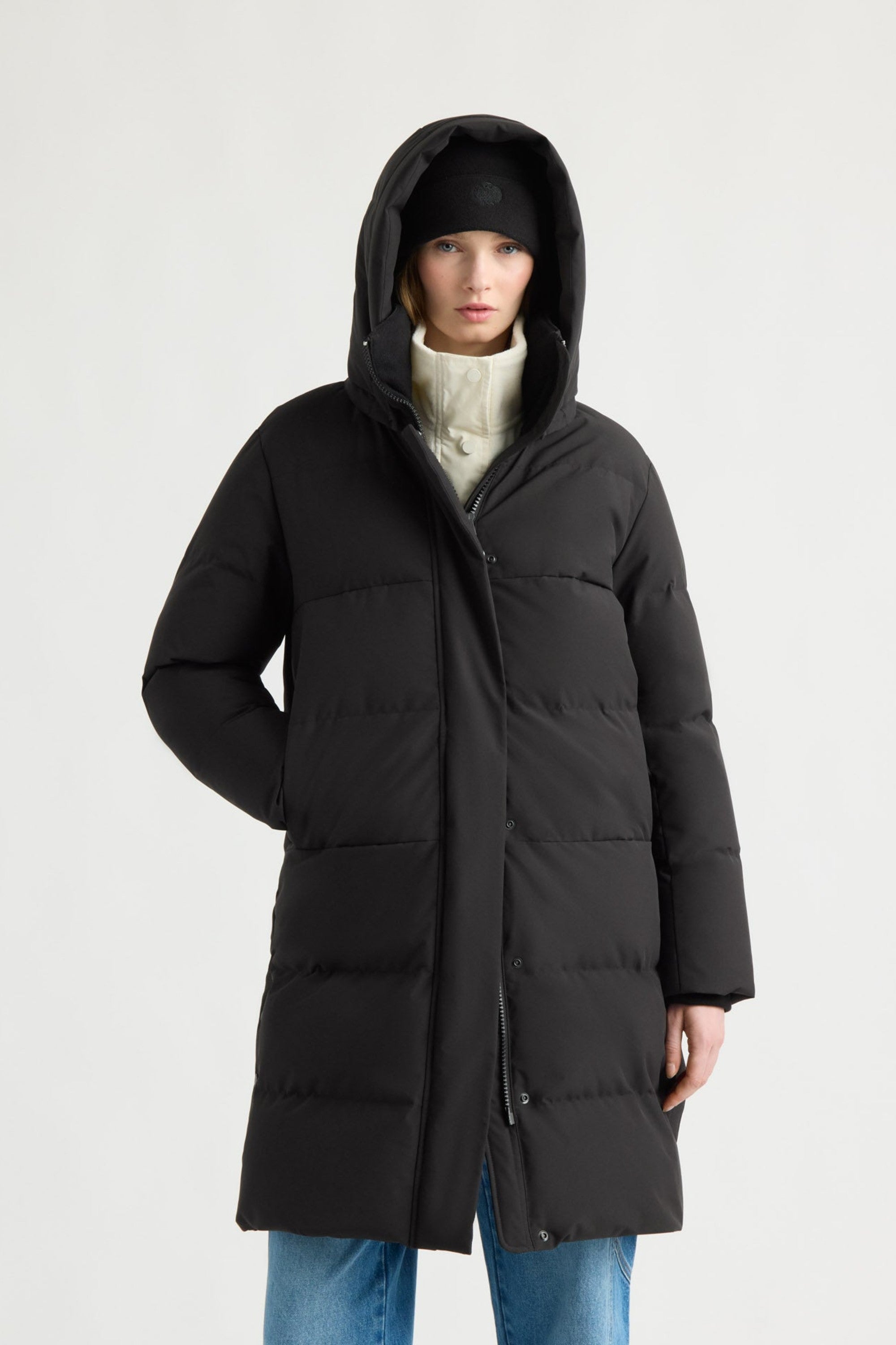 Kanuk Women's Atwater Hooded Down Puffer – Black