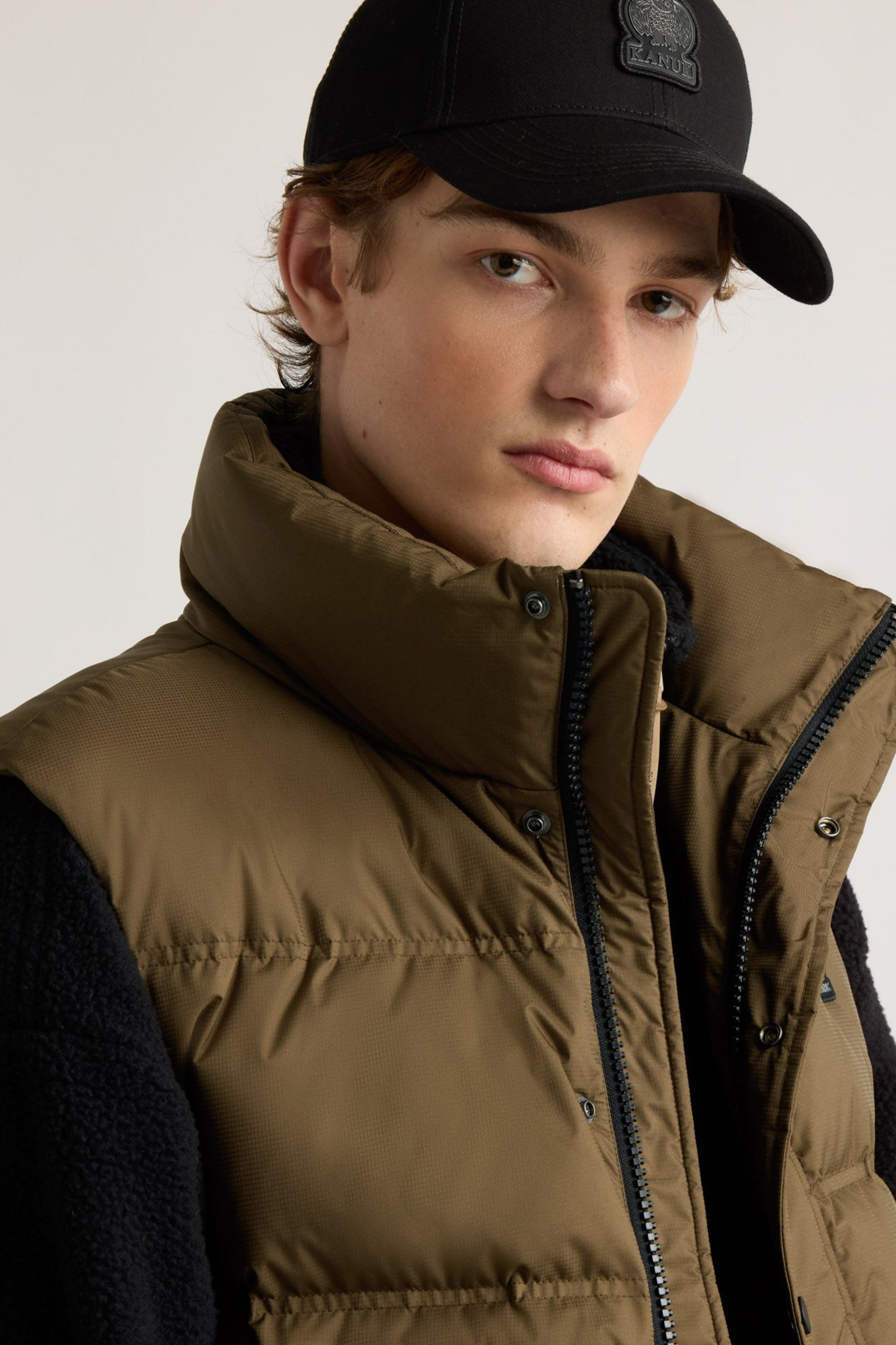 Kanuk Men's Beaumont Down Puffer Vest – Bark