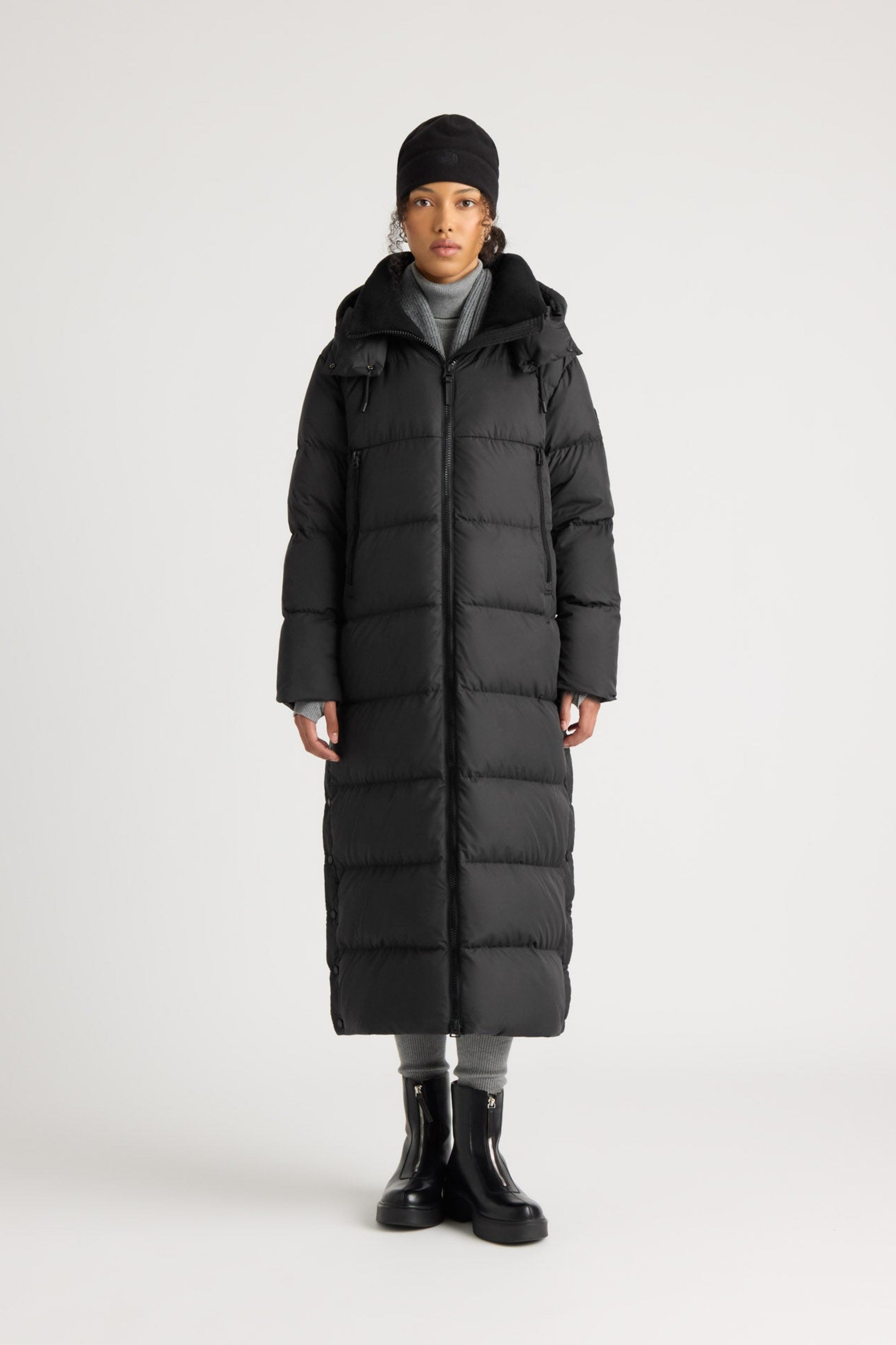 Kanuk Women's Broughton Maxi Down Puffer – Black