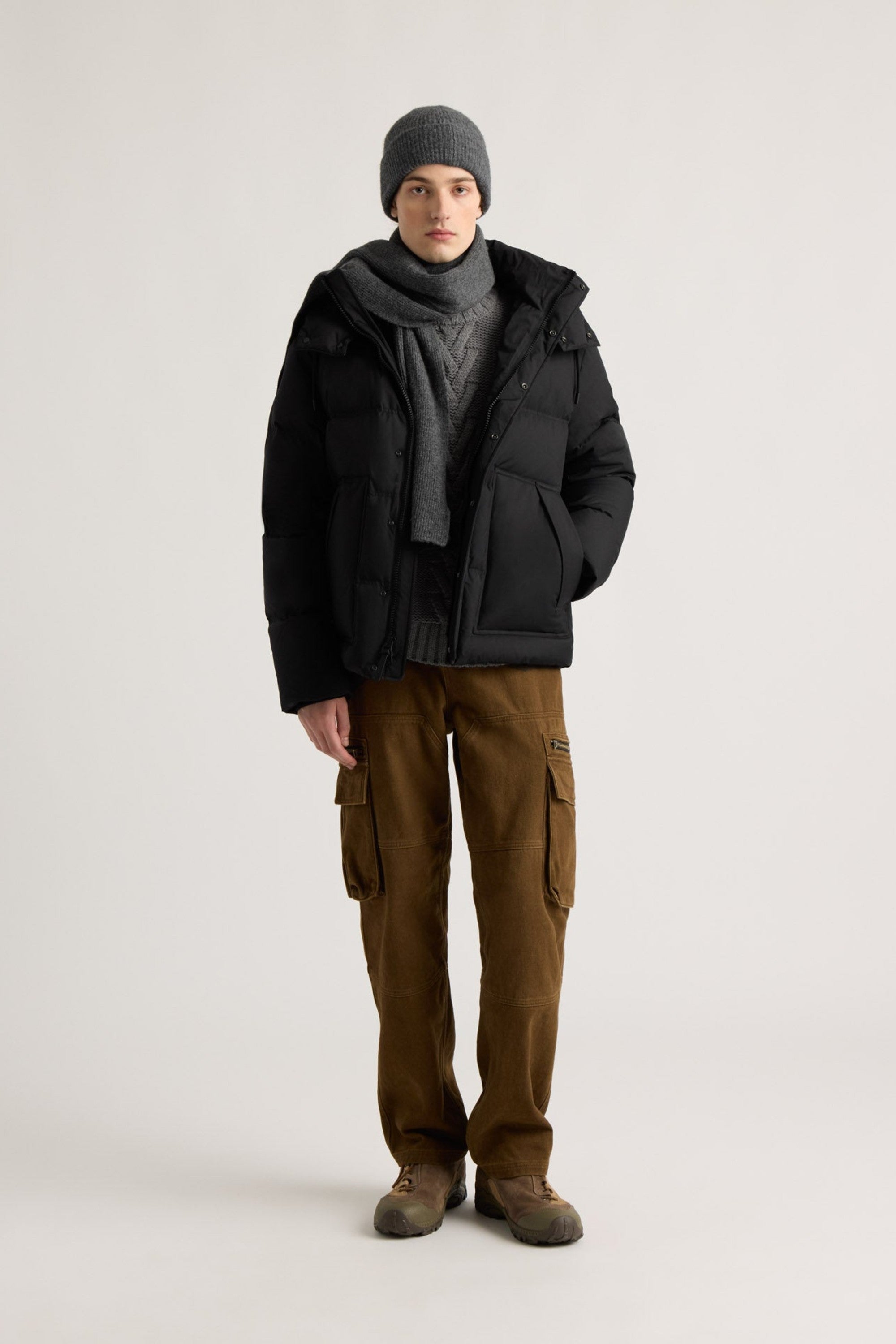 Kanuk Men's Bryson Hooded Down Puffer – Black