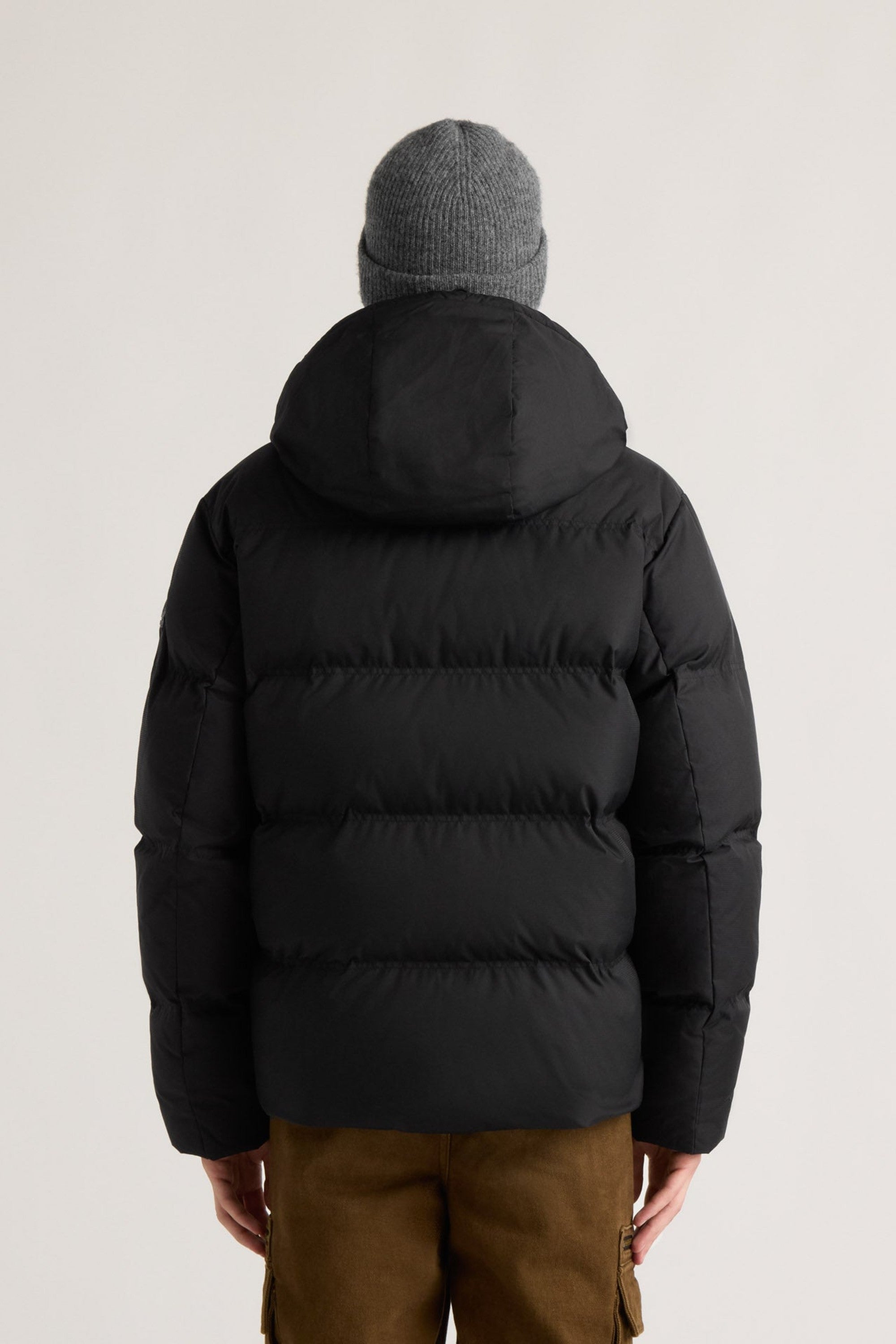 Kanuk Men's Bryson Hooded Down Puffer – Black