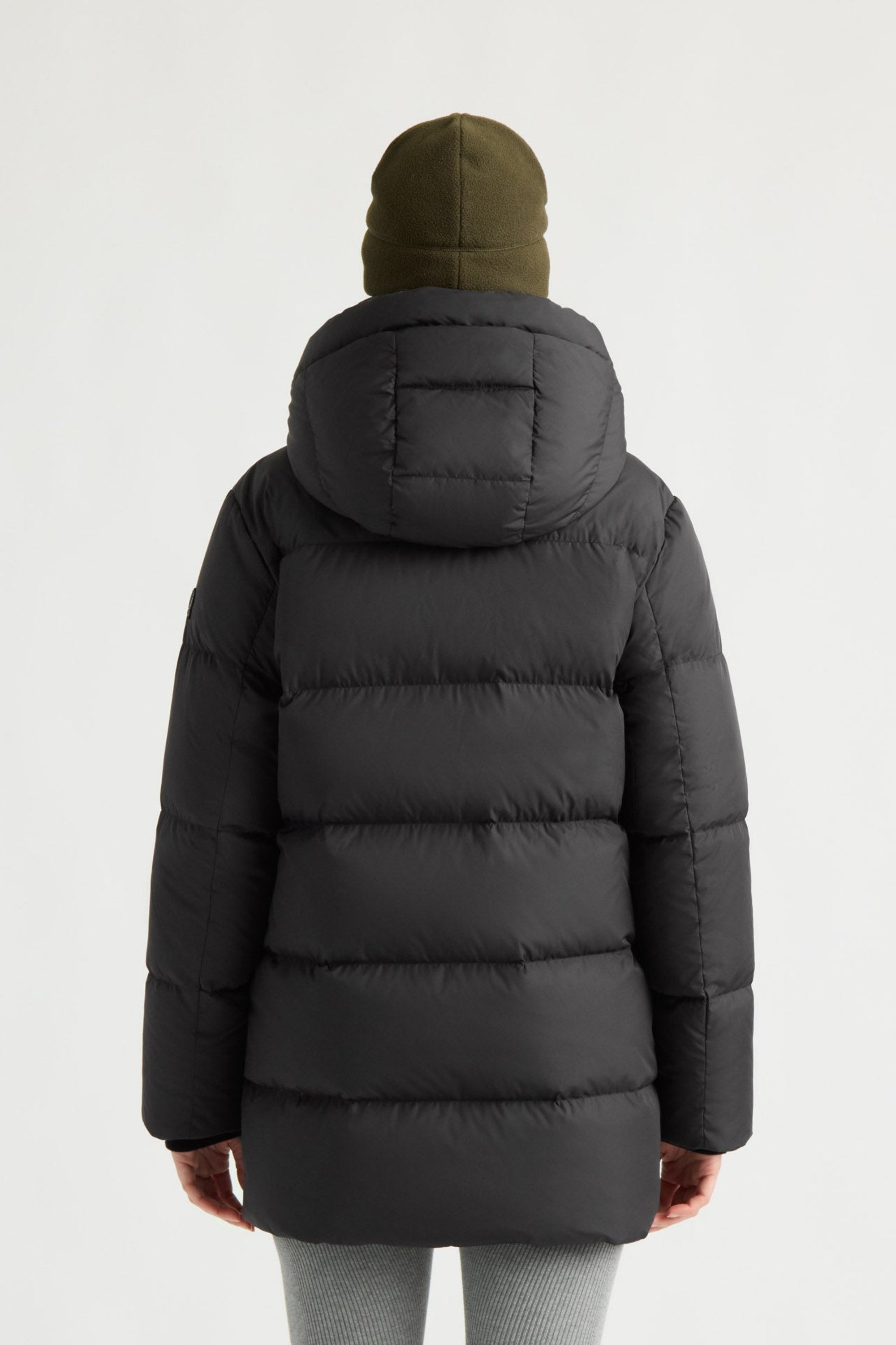 Kanuk Women's Maisonneuve Hooded Down Puffer – Black