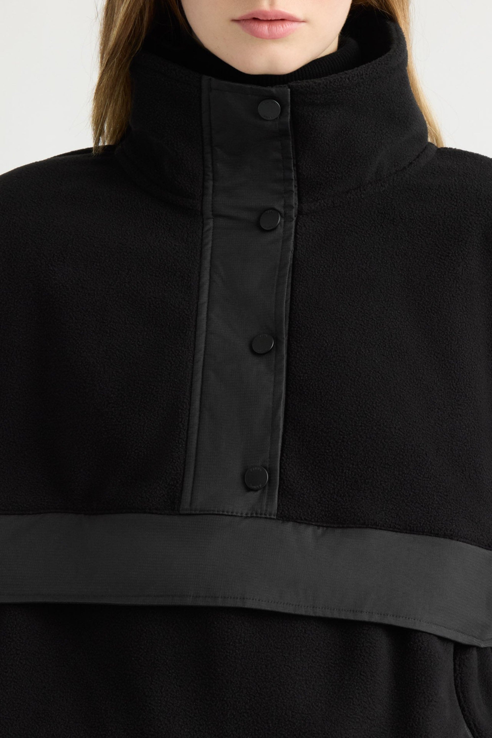 Kanuk Women's Manouane Polar Fleece Pullover – Black